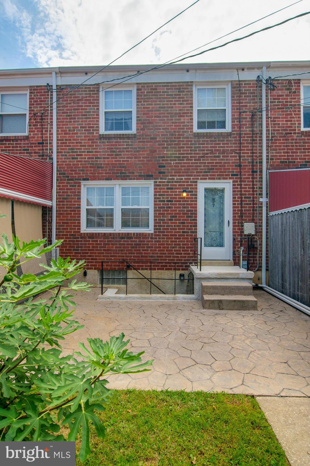 WILKER COURT - Residential