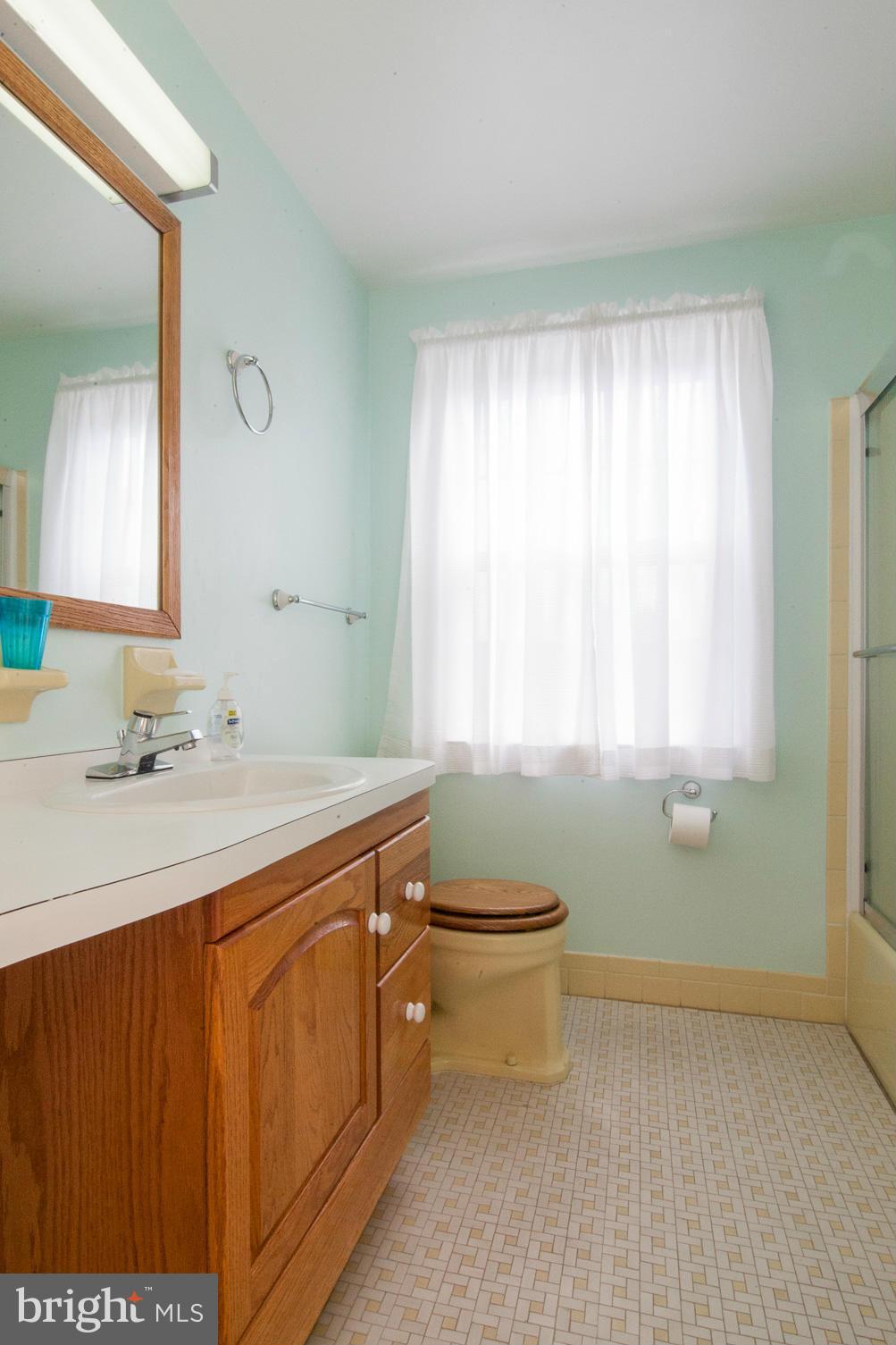 WILKER COURT - Residential