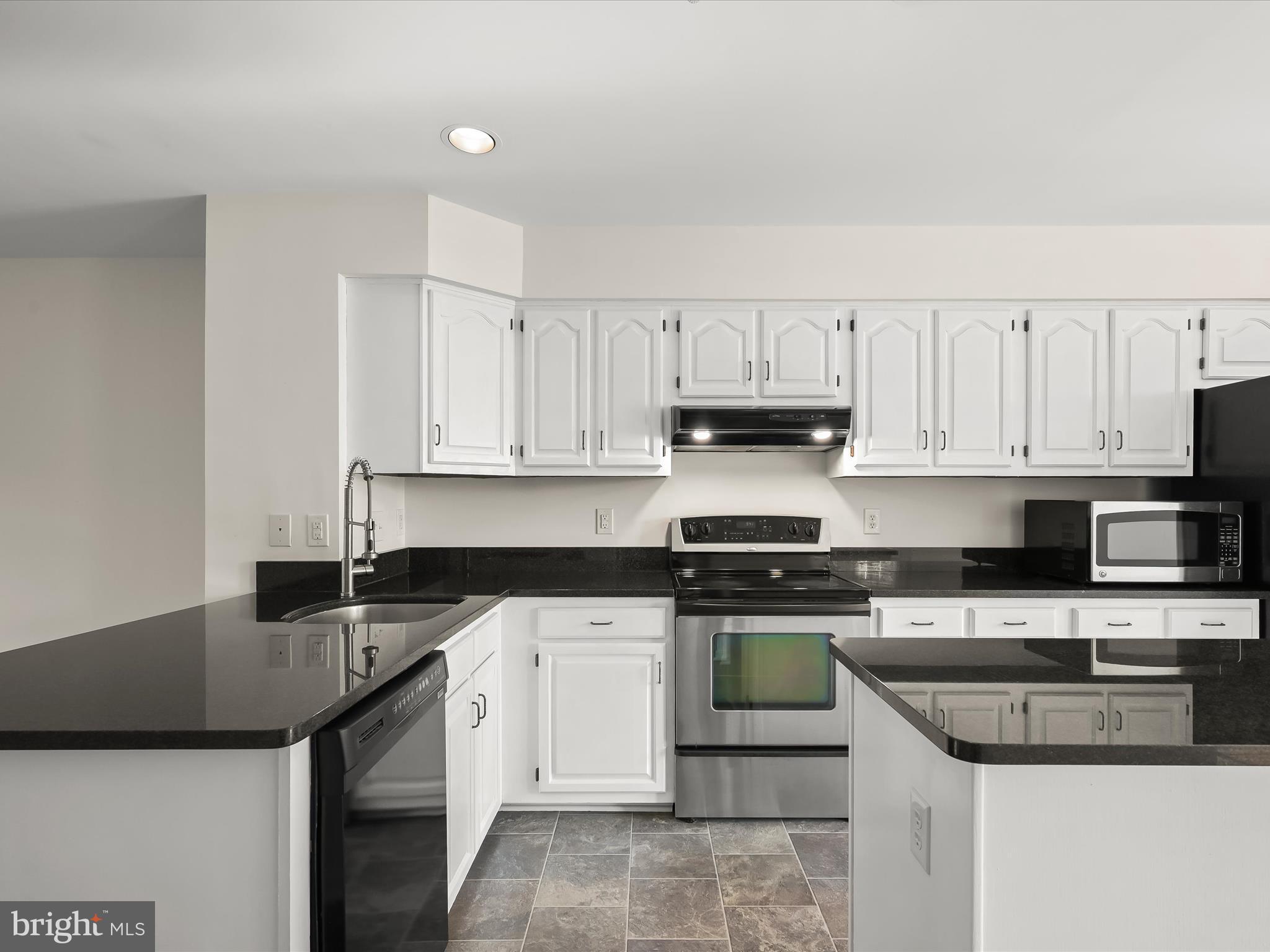 NORTH SHORE - Residential