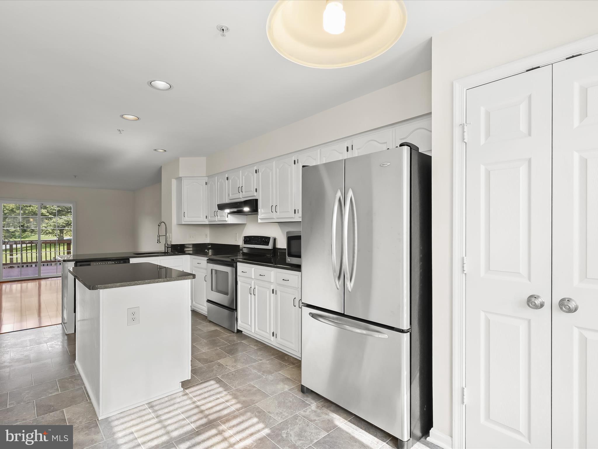 NORTH SHORE - Residential