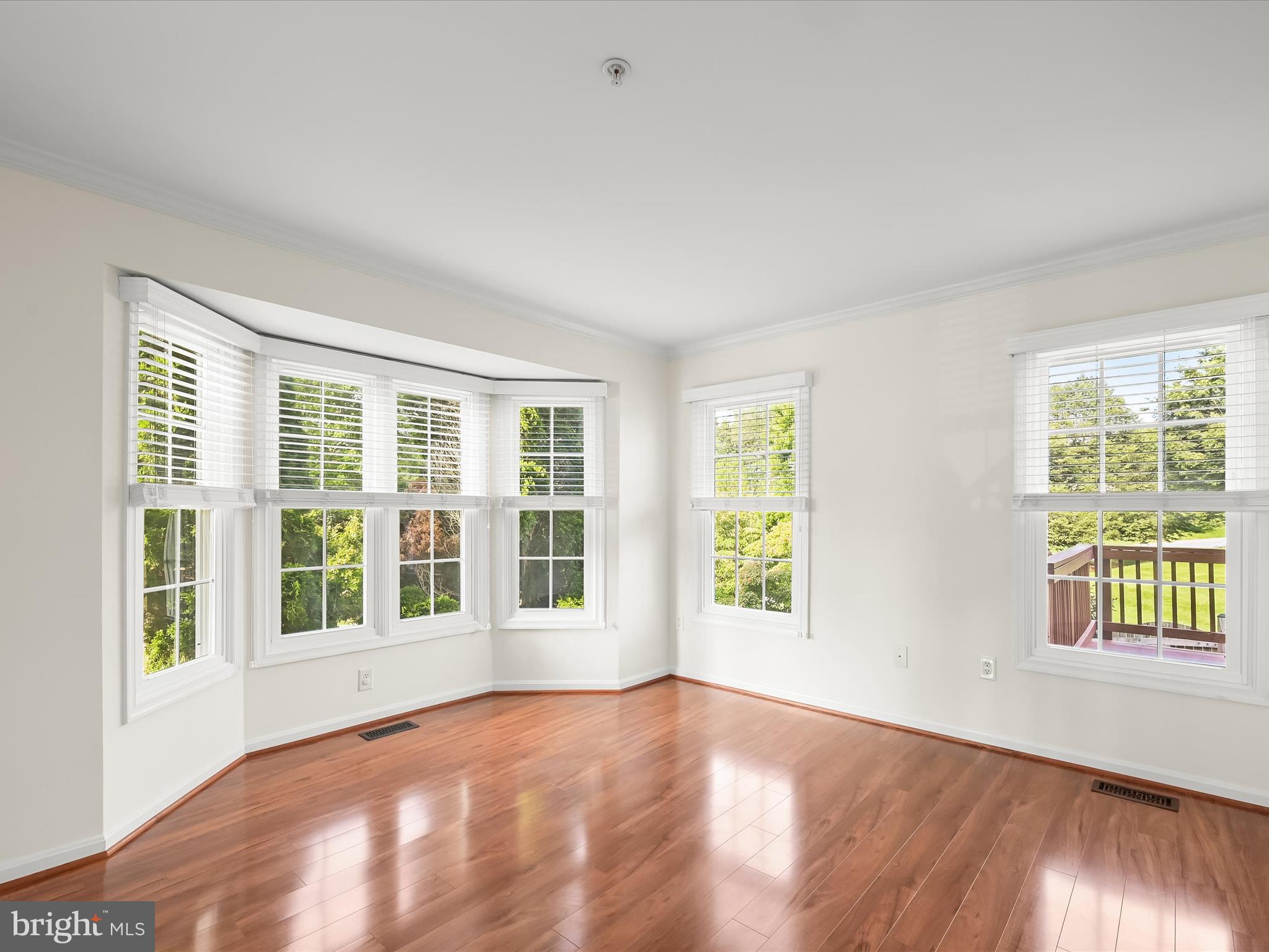 NORTH SHORE - Residential