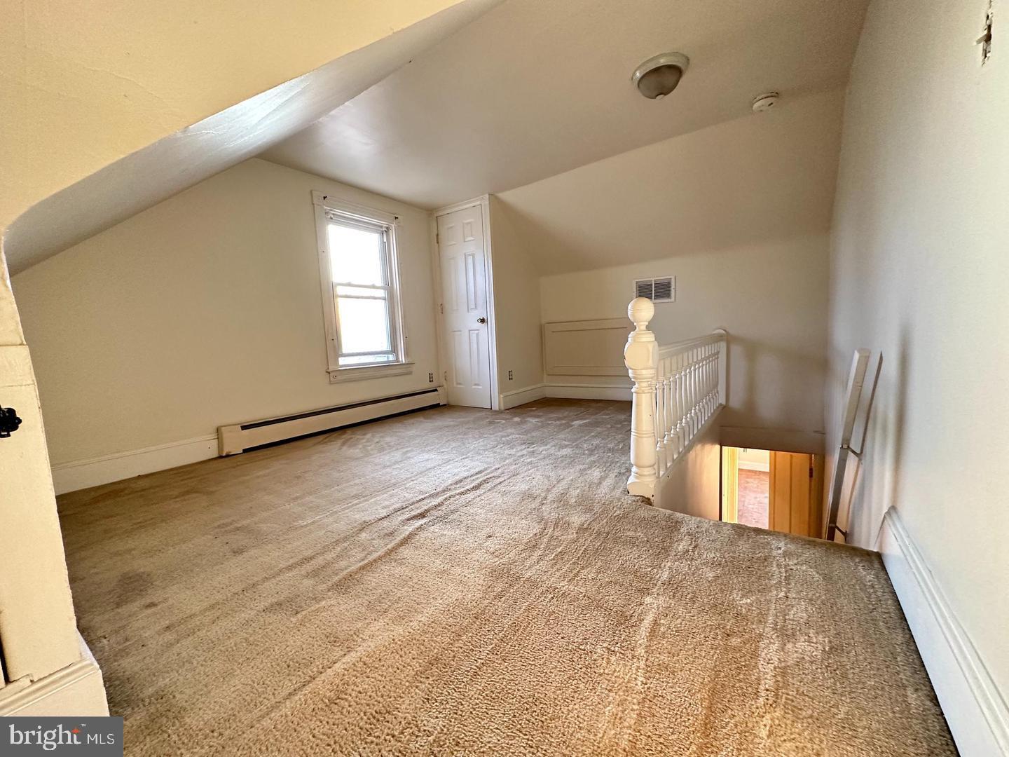 528 BURLINGTON AVENUE UNIT B