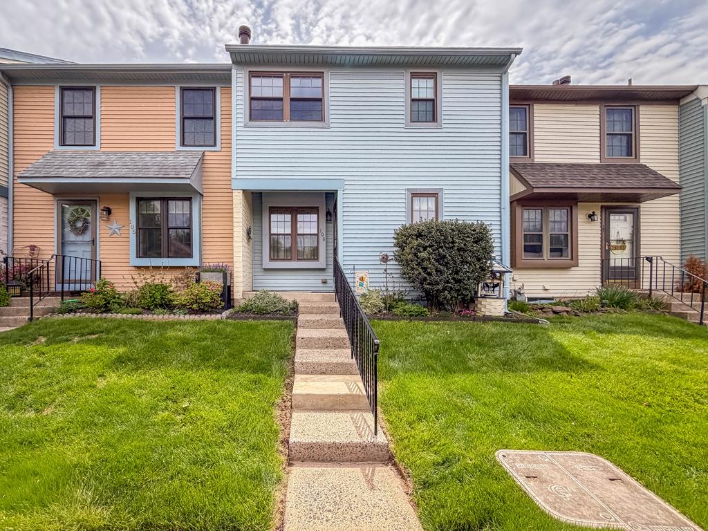 MONTGOMERY GLEN - Residential