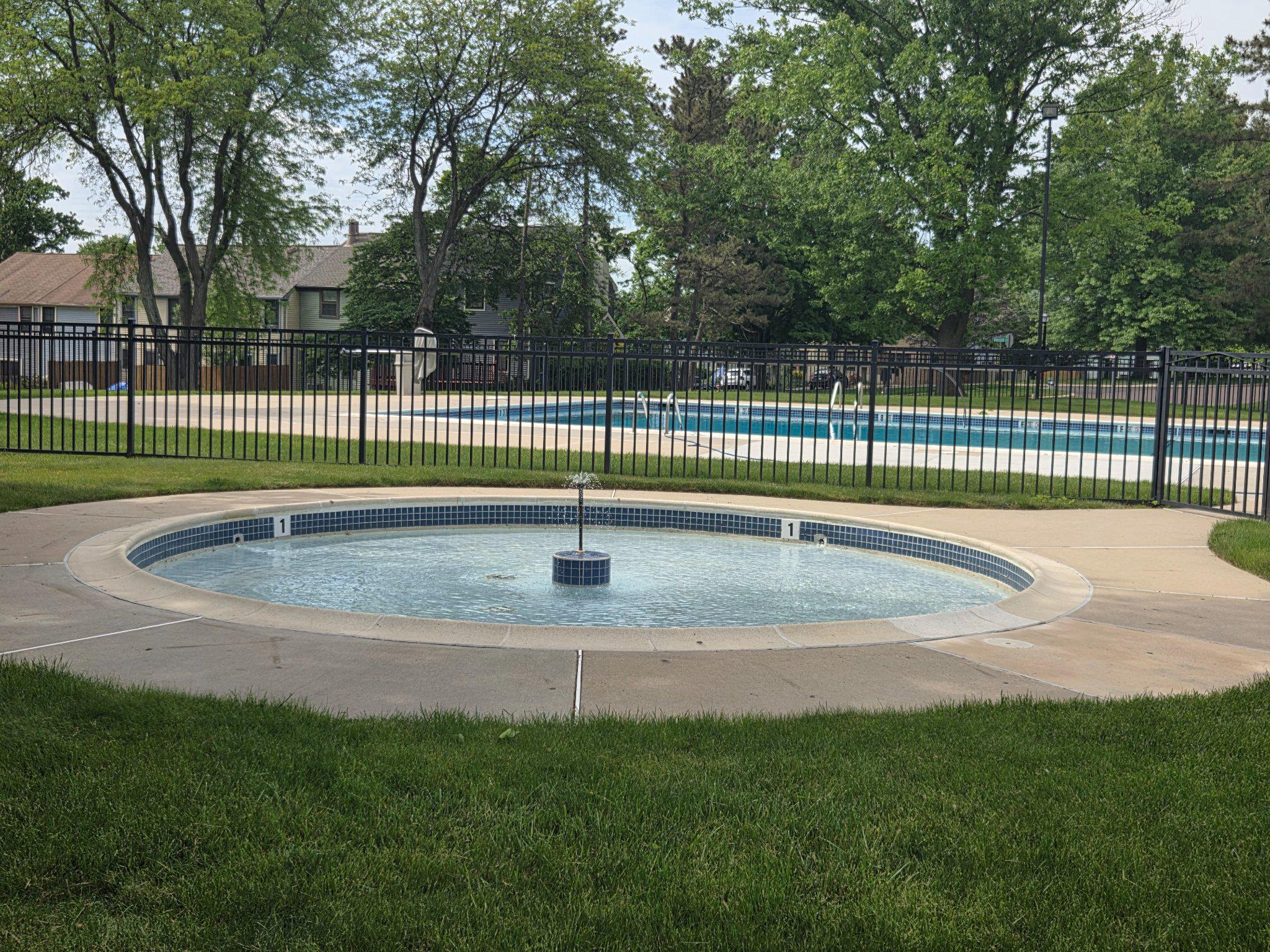 MONTGOMERY GLEN - Residential