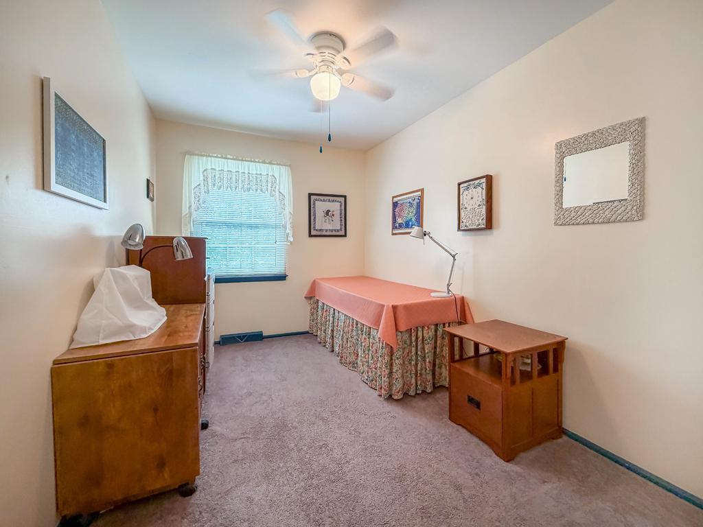 MONTGOMERY GLEN - Residential