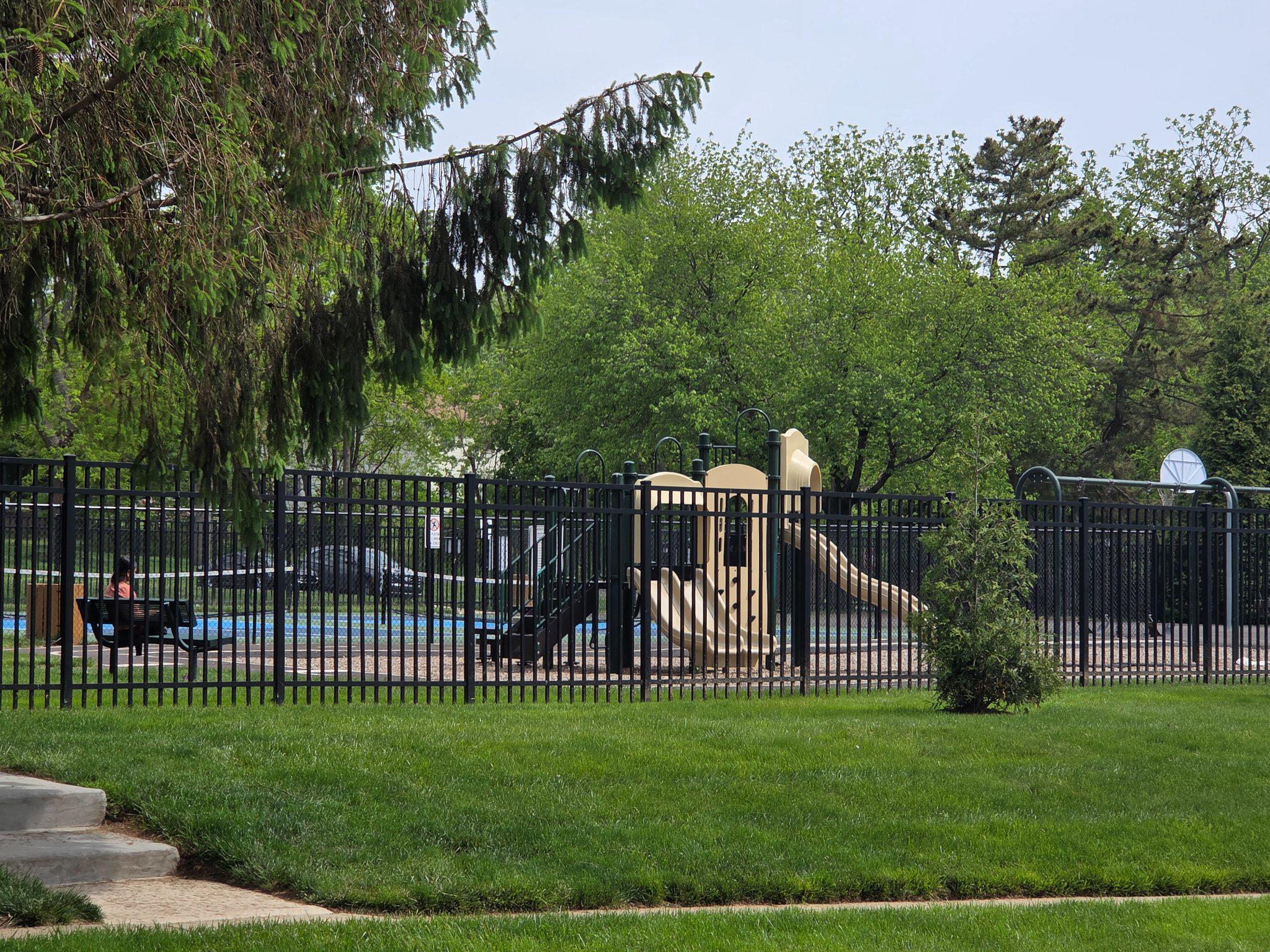 MONTGOMERY GLEN - Residential