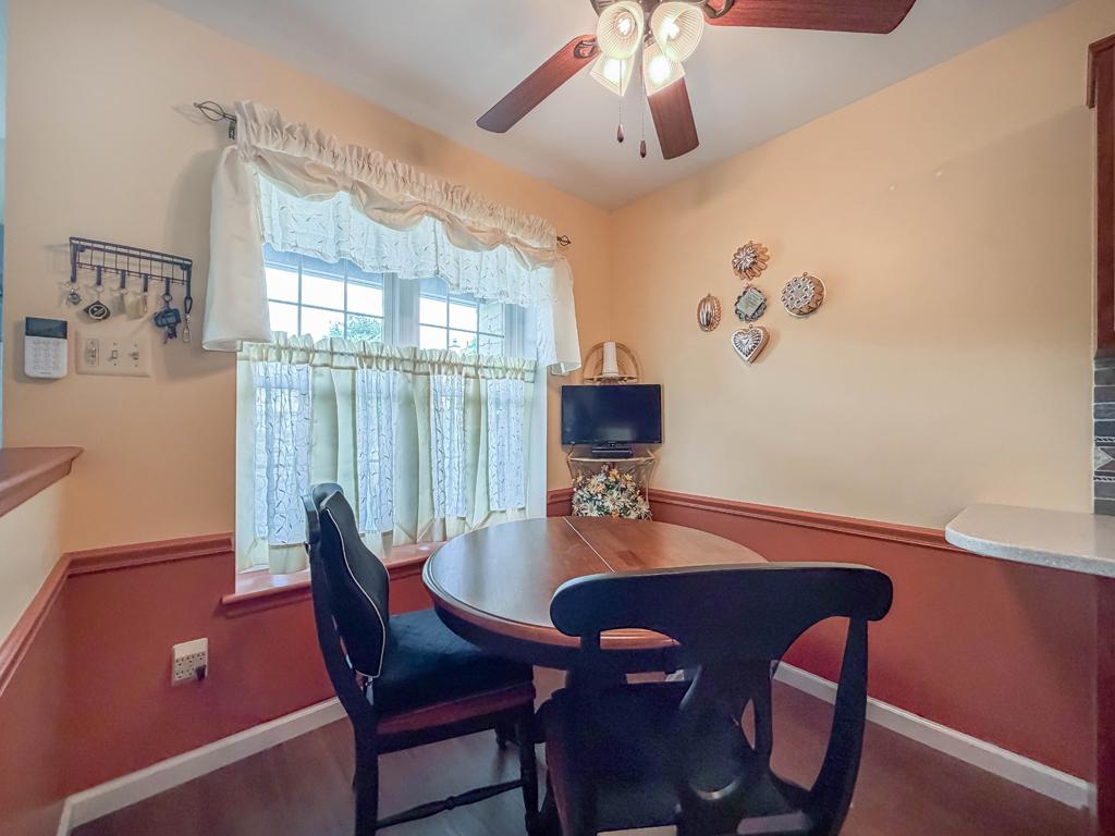 MONTGOMERY GLEN - Residential