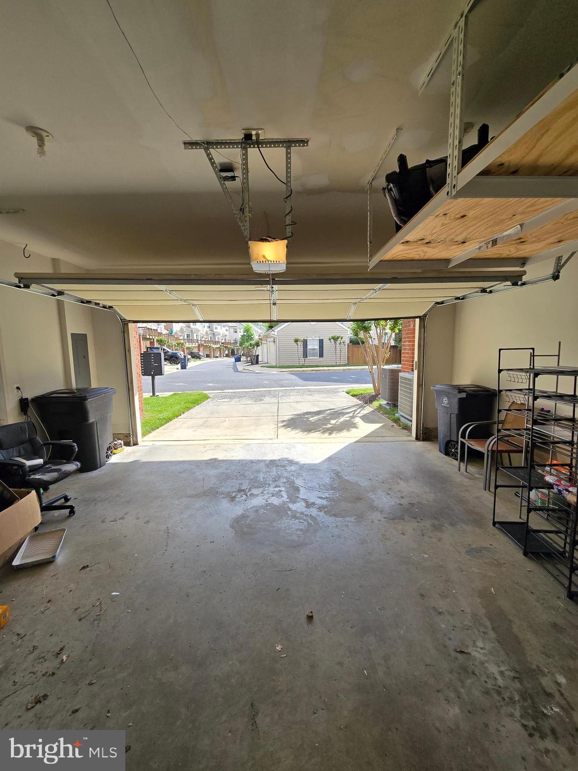 RETREAT AT FAIRWOOD TOWN - Residential Lease