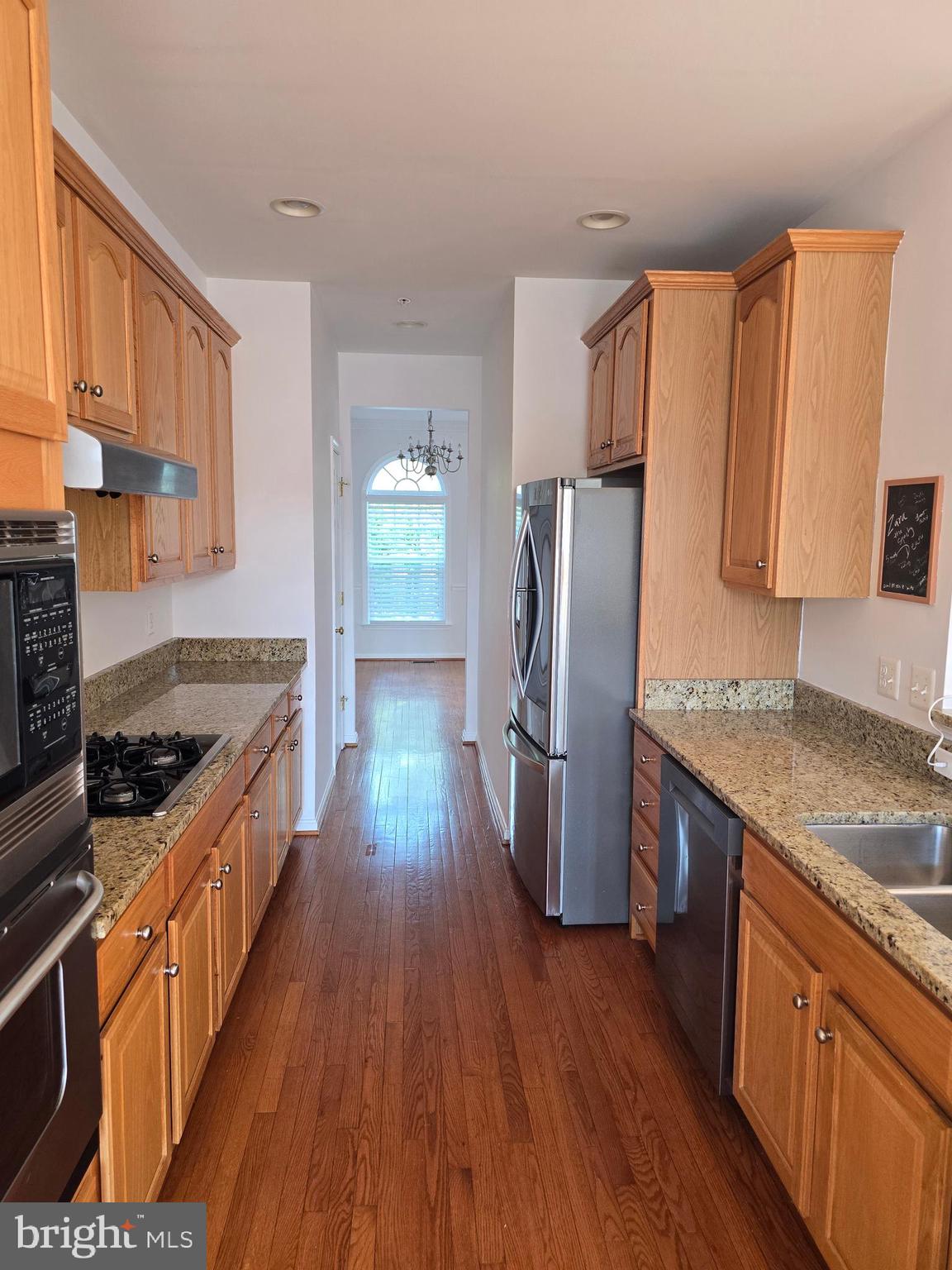 RETREAT AT FAIRWOOD TOWN - Residential Lease