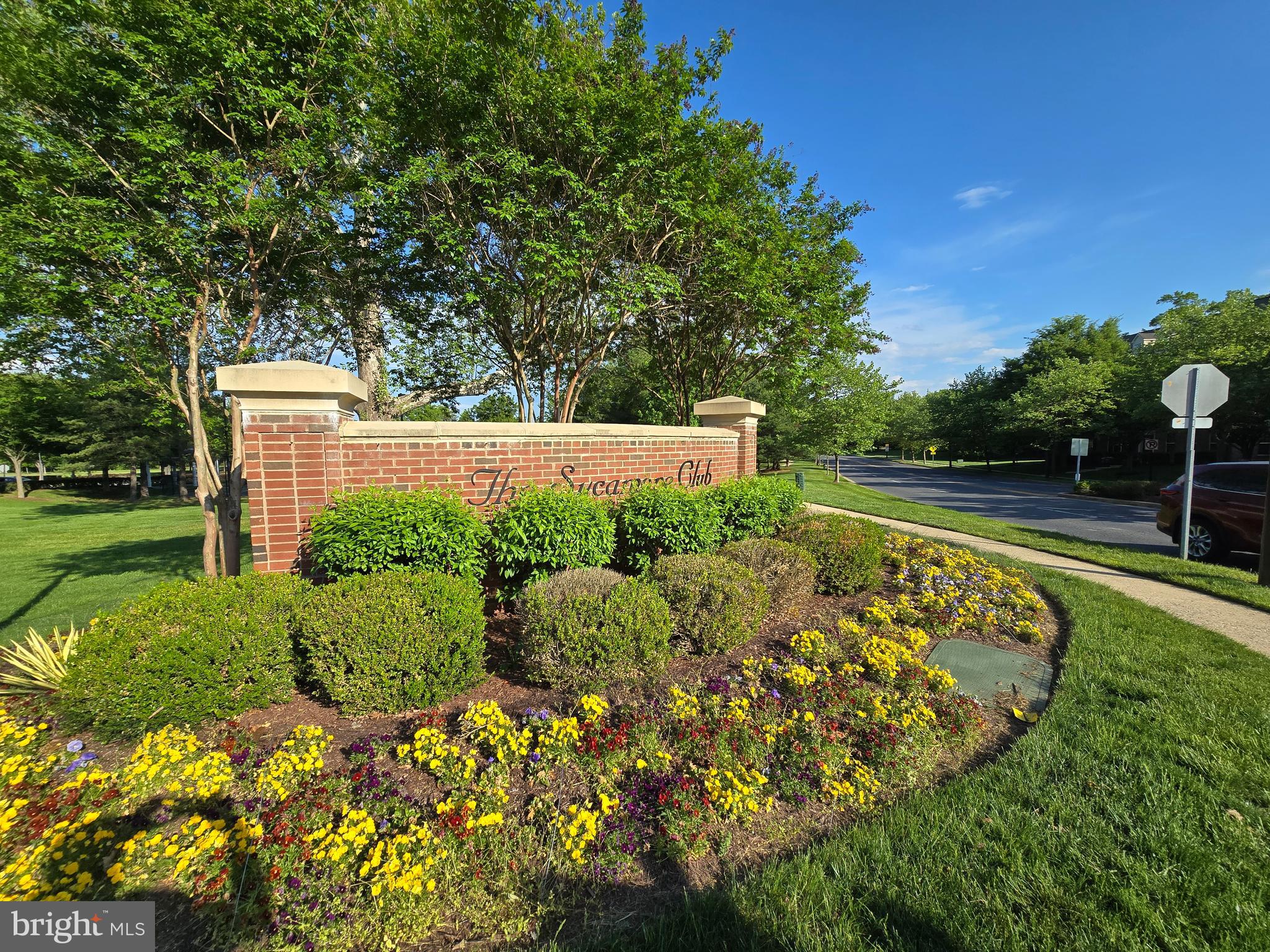 RETREAT AT FAIRWOOD TOWN - Residential Lease