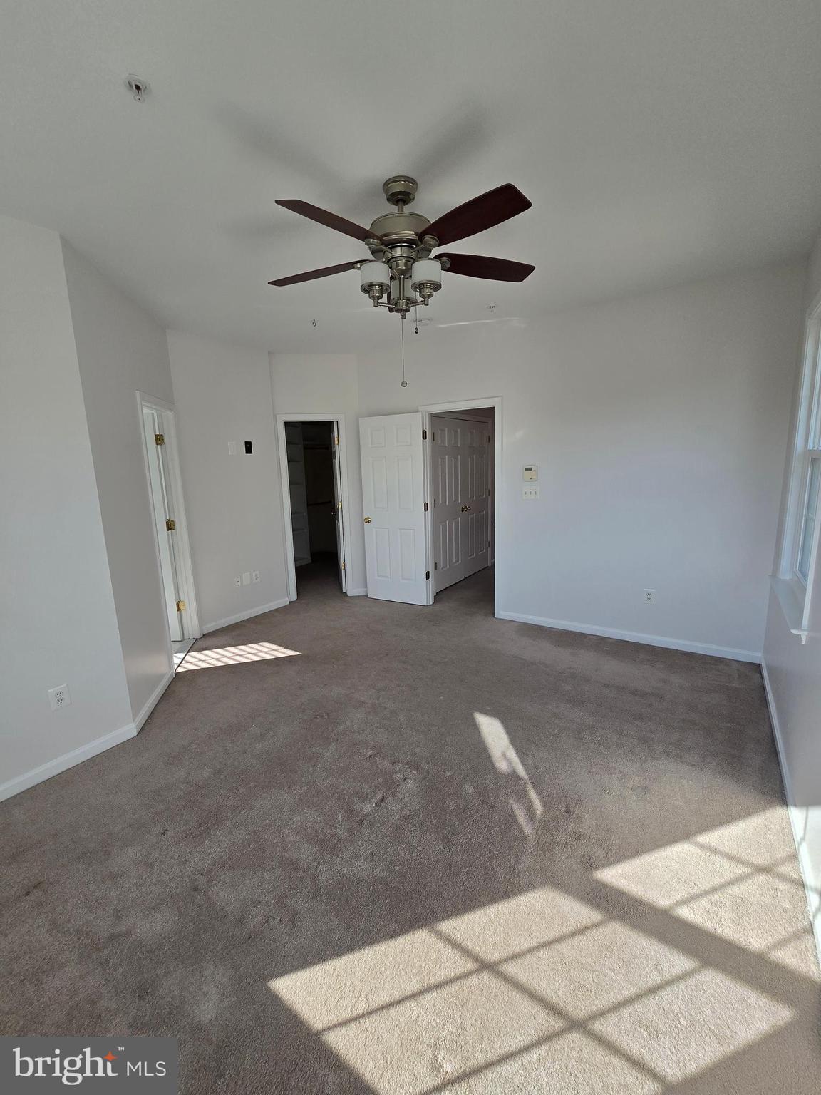 RETREAT AT FAIRWOOD TOWN - Residential Lease