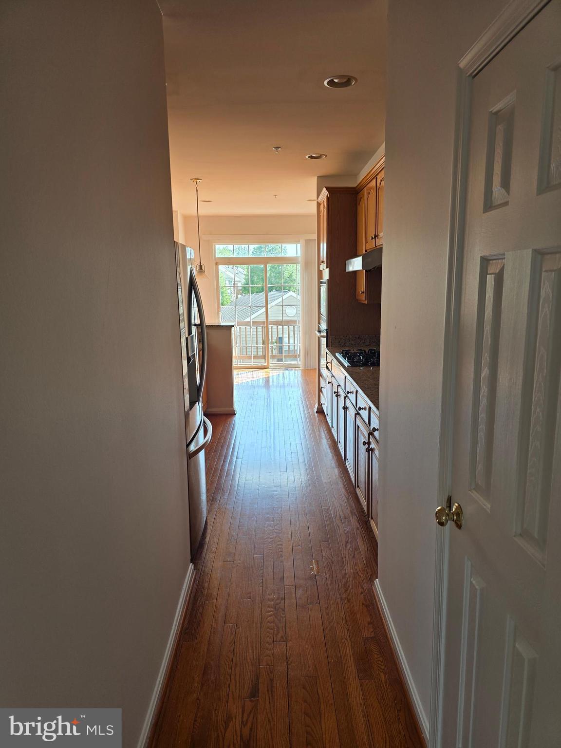 RETREAT AT FAIRWOOD TOWN - Residential Lease