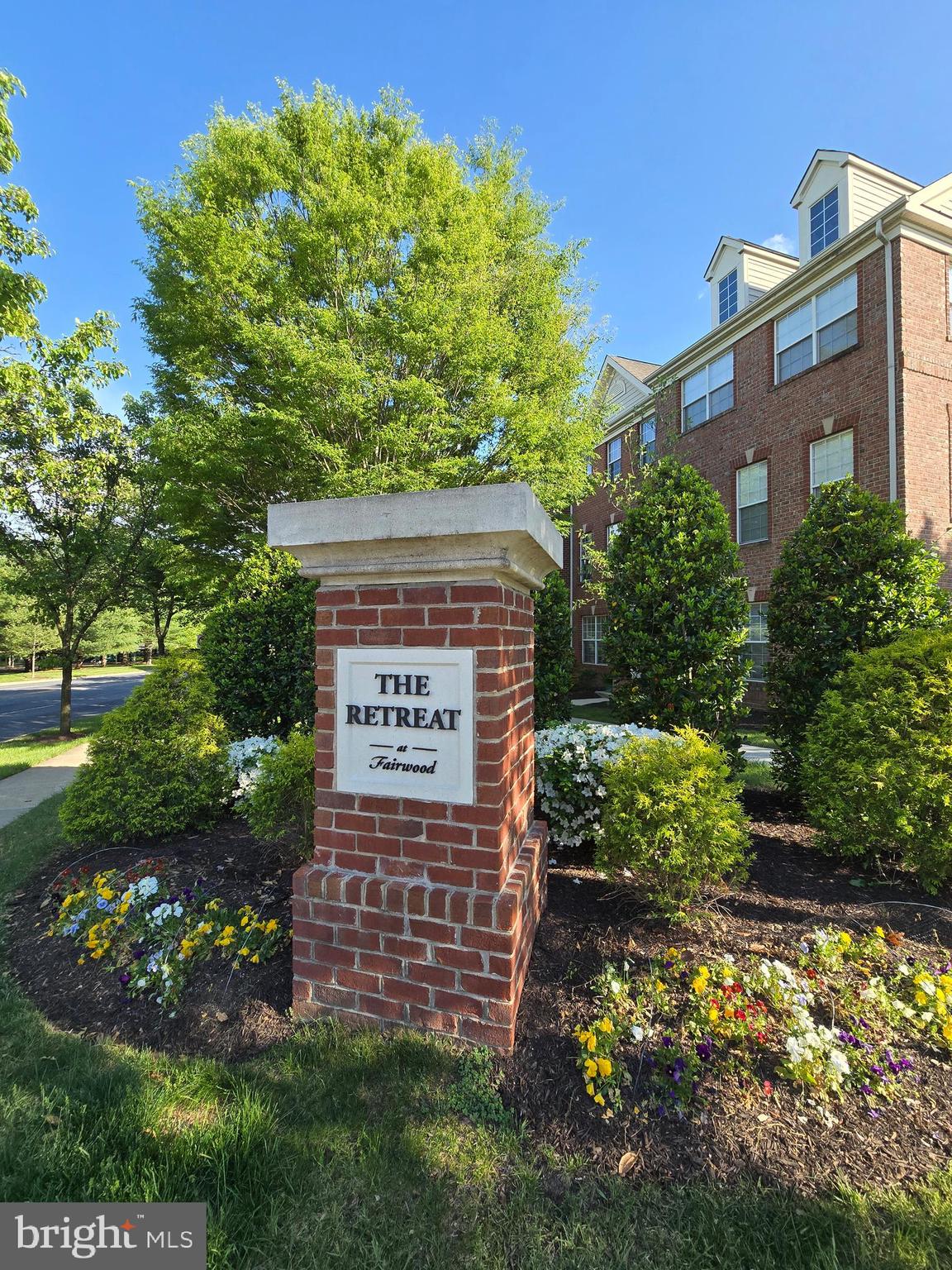 RETREAT AT FAIRWOOD TOWN - Residential Lease