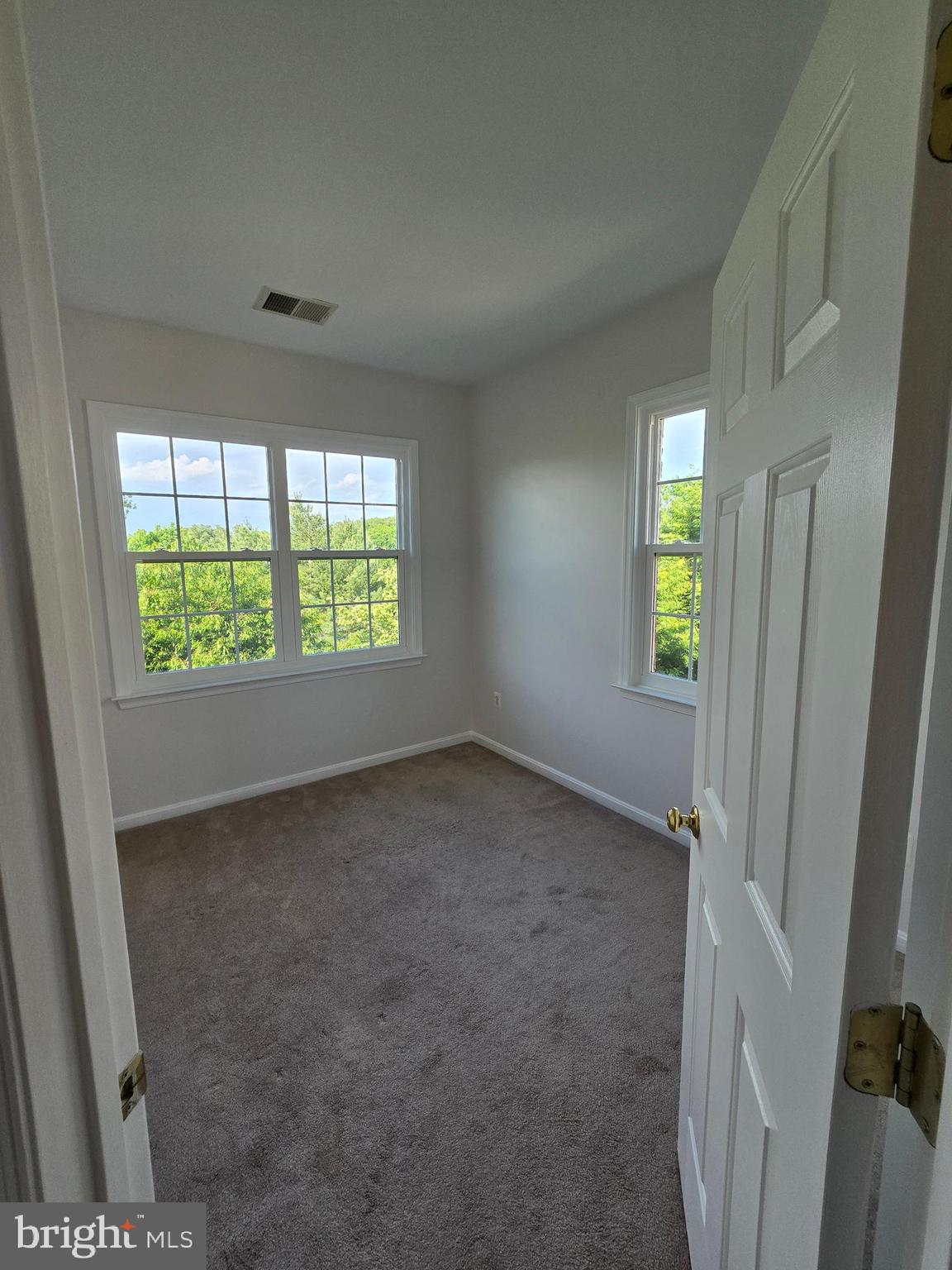 RETREAT AT FAIRWOOD TOWN - Residential Lease