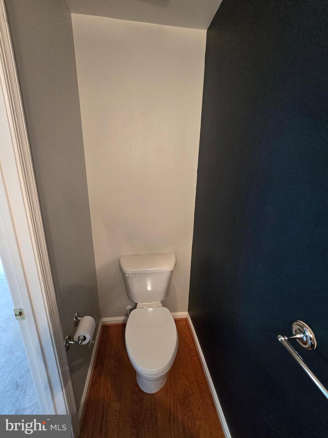 RETREAT AT FAIRWOOD TOWN - Residential Lease