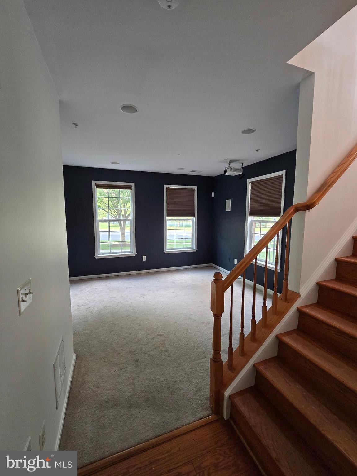 RETREAT AT FAIRWOOD TOWN - Residential Lease