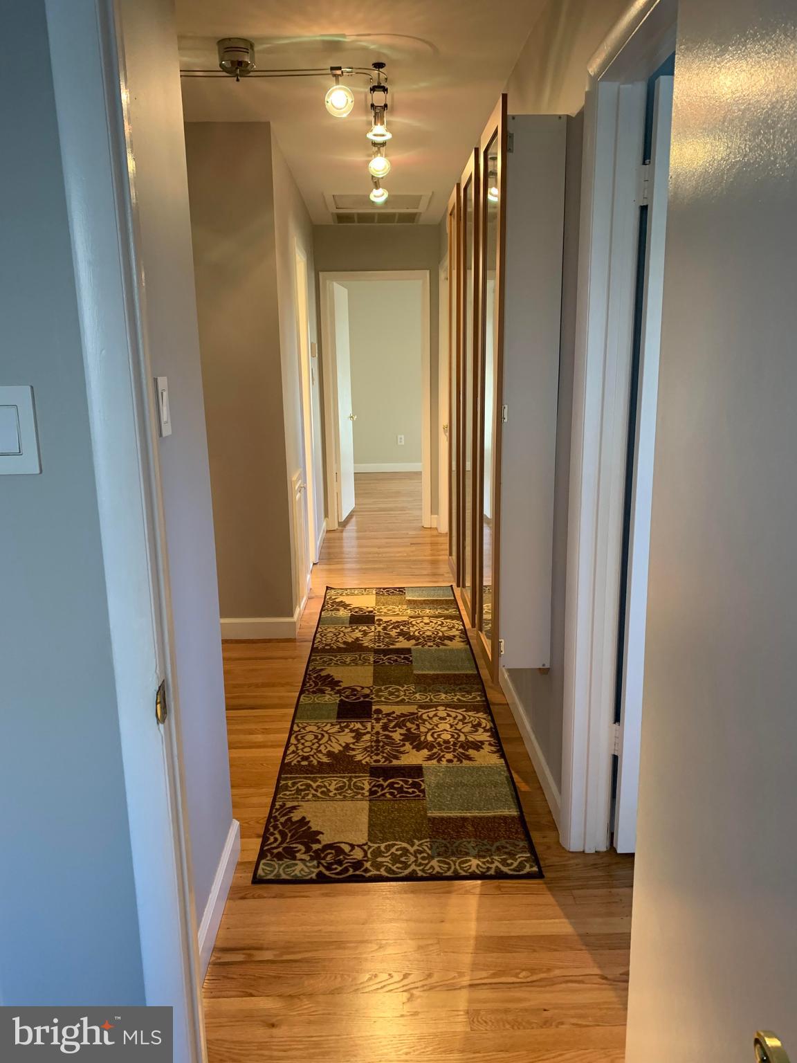 BEL PRE WOODS - Residential Lease