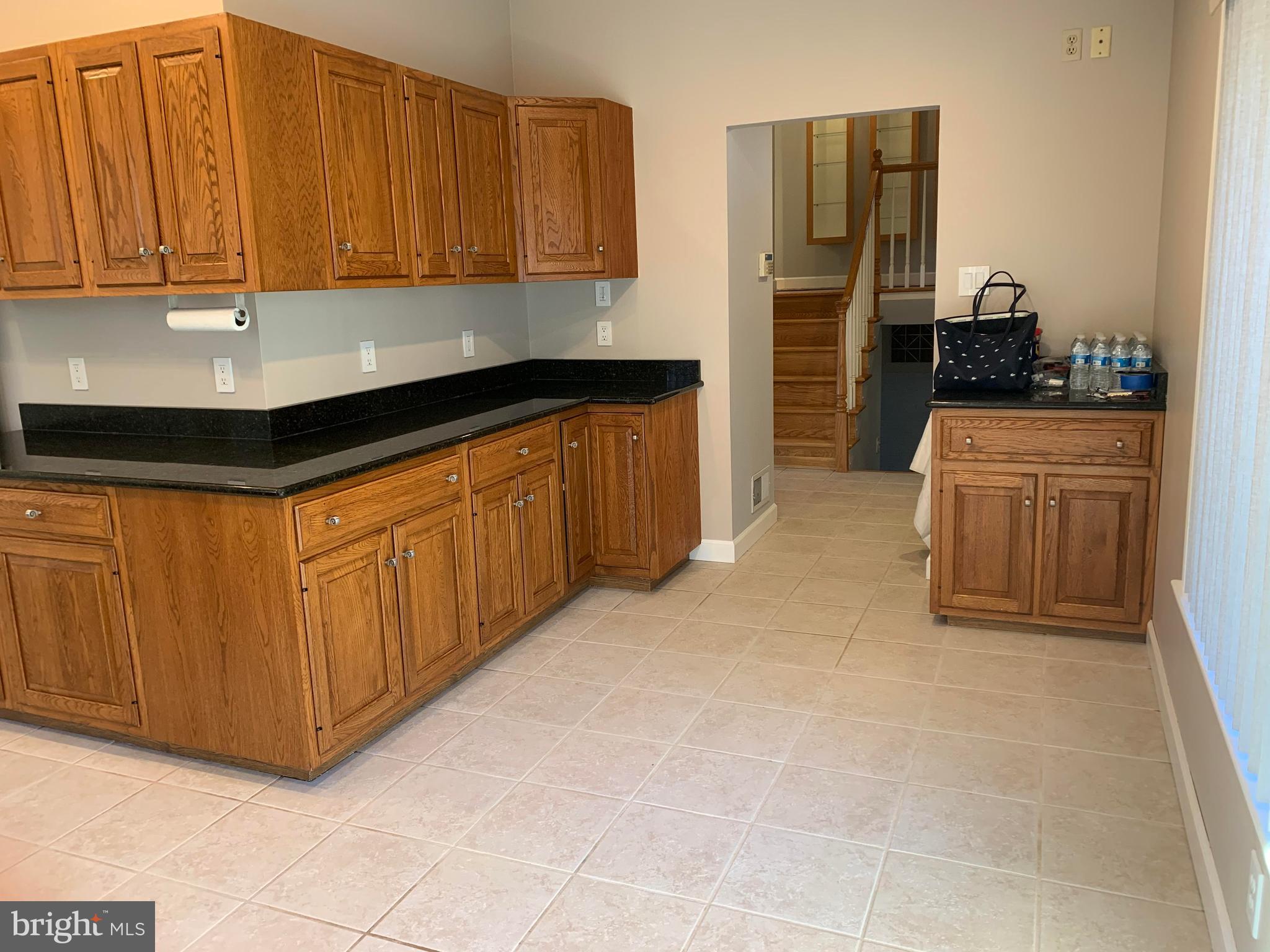 BEL PRE WOODS - Residential Lease