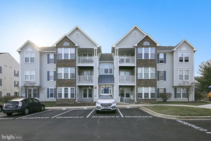 This two-bedroom two full bathroom condominium is in a beautiful neighborhood. It has a fully equipped kitchen like stainless steel oven, fridge, dishwasher etc. The kitchen leads to a splendid dining room, which comes with a table and four chairs. The dining room is connected to a balcony and a beautiful view from a big window. The master bedroom comes with an attached bathroom and a walk-in closet. The foyer contains a wood burning fireplace, perfect for a winter evening with friends and family. There is also a dedicated laundry room on the same floor. This unit has high ceilings and comes with ceiling fans.