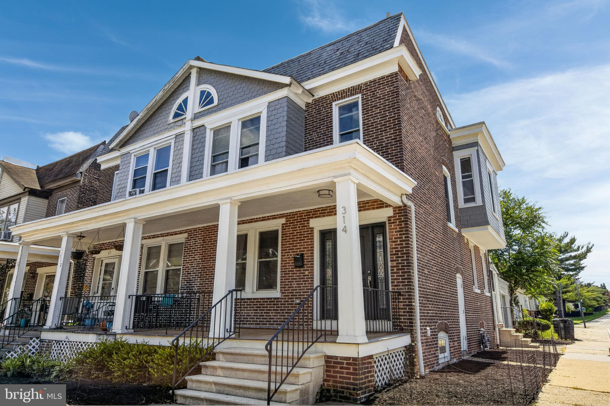 314 W 28TH STREET