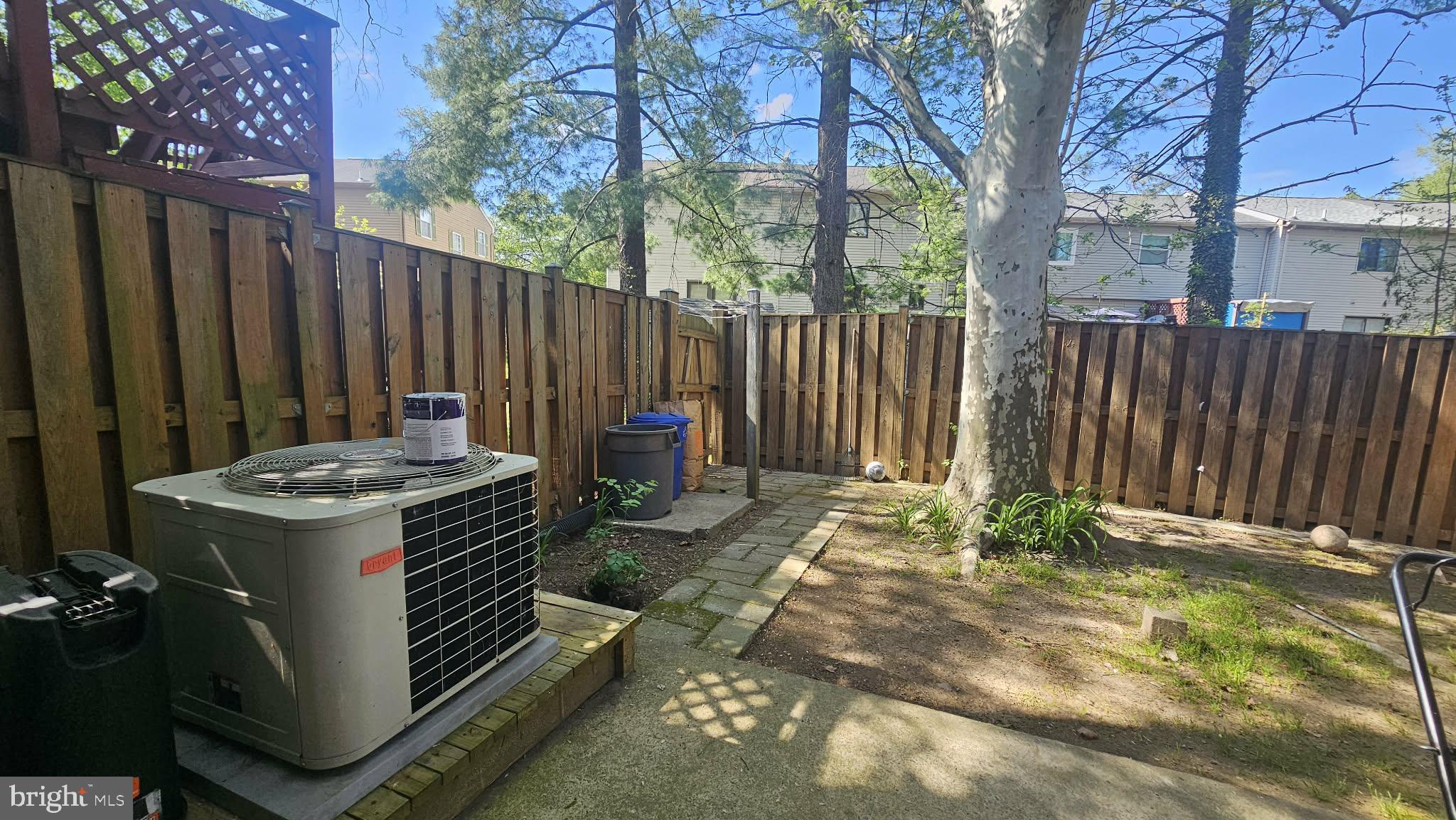 HAMLET NORTH - Residential