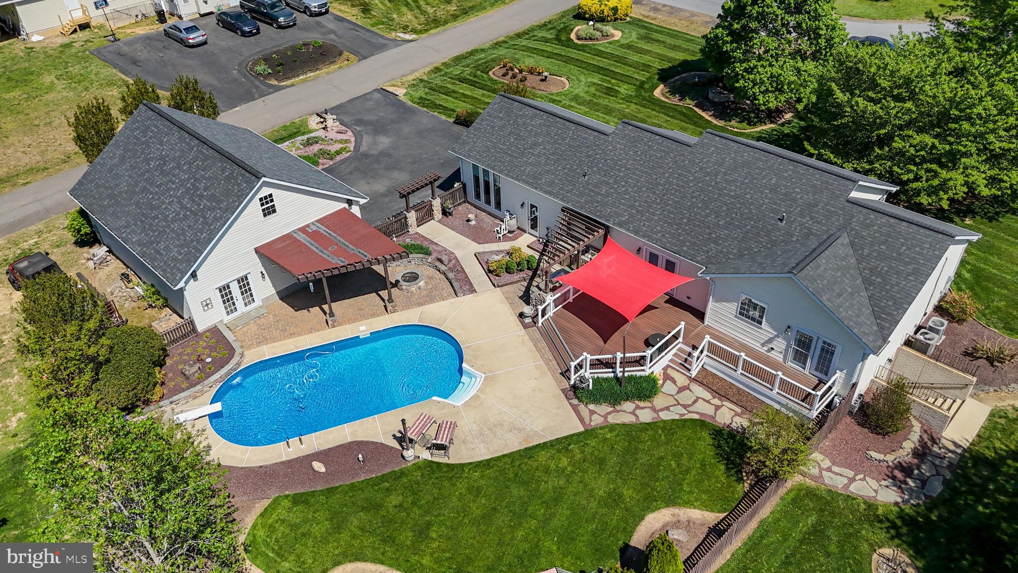 CHURCH CROSSING - Residential