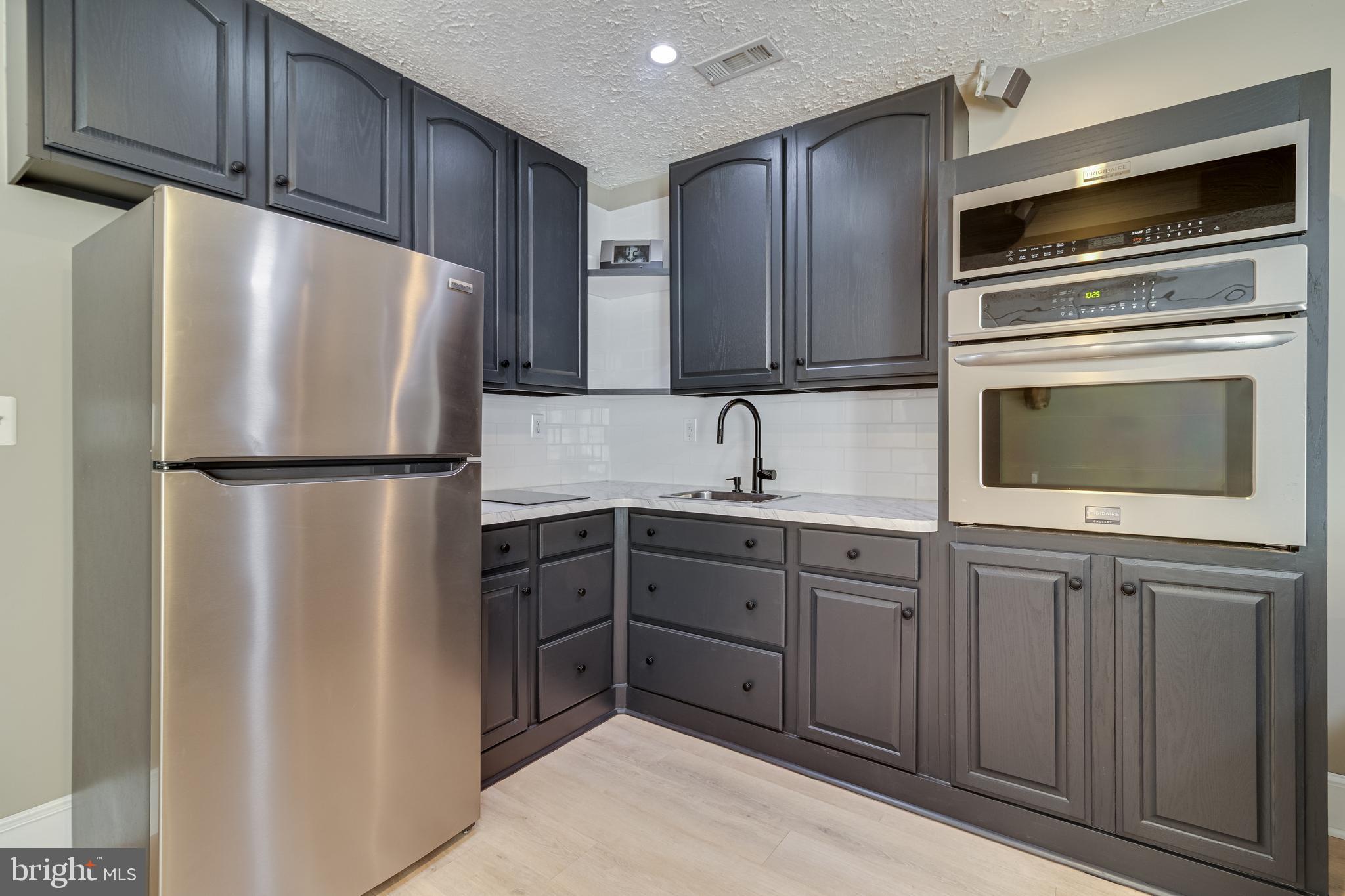 CHURCH CROSSING - Residential