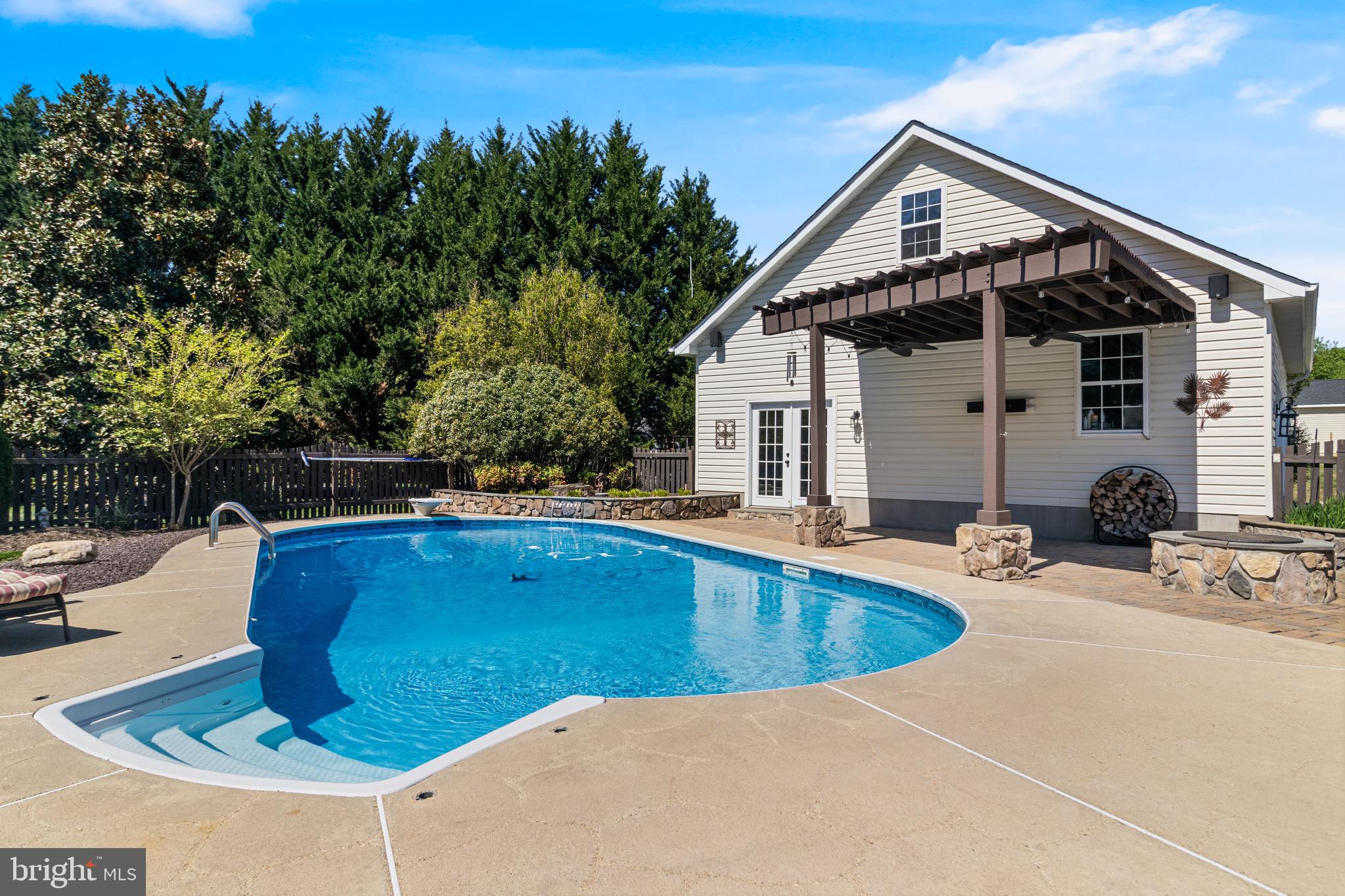 CHURCH CROSSING - Residential