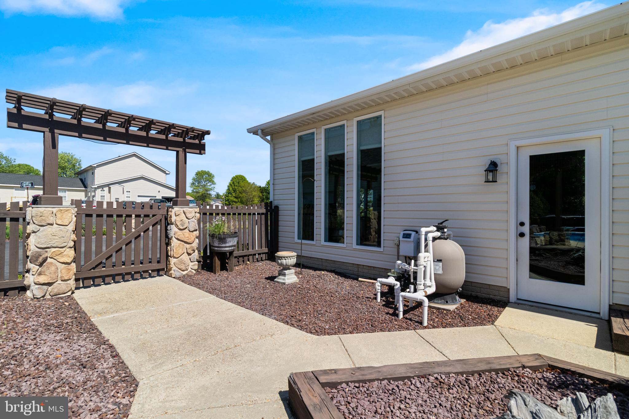 CHURCH CROSSING - Residential