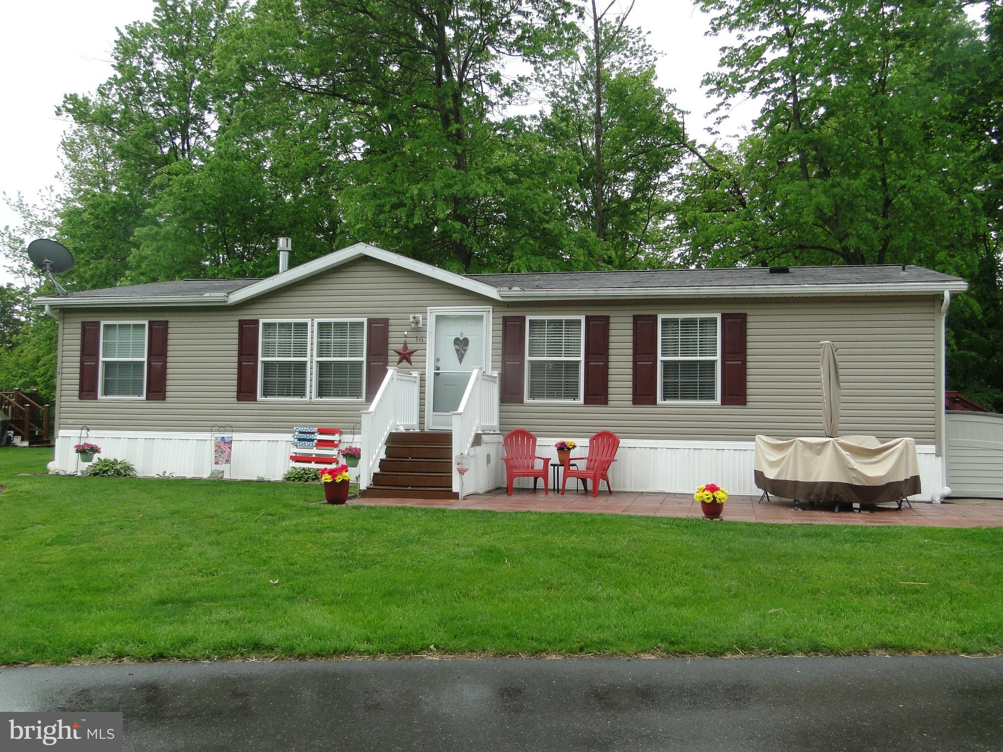 MELODYLAKESCNTRYCLUB - Residential