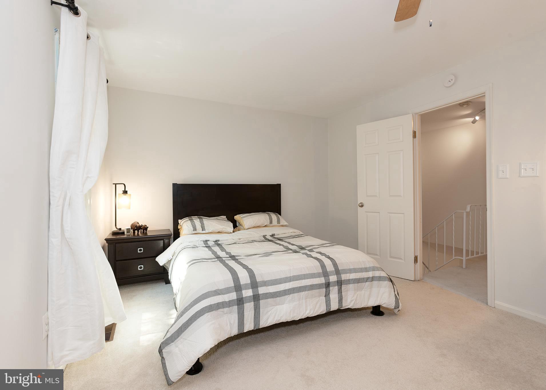 SPRING WOODS - Residential