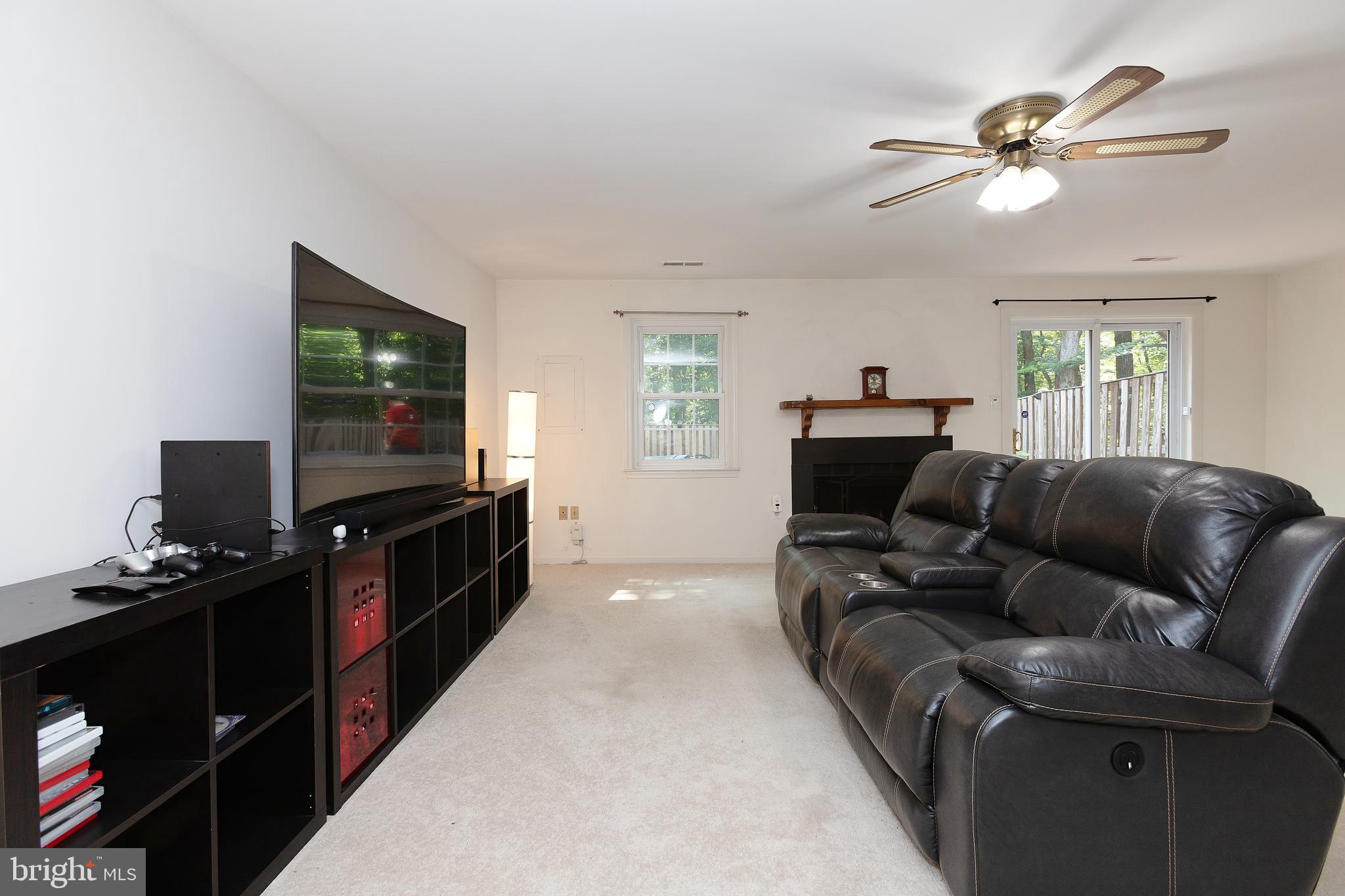 SPRING WOODS - Residential