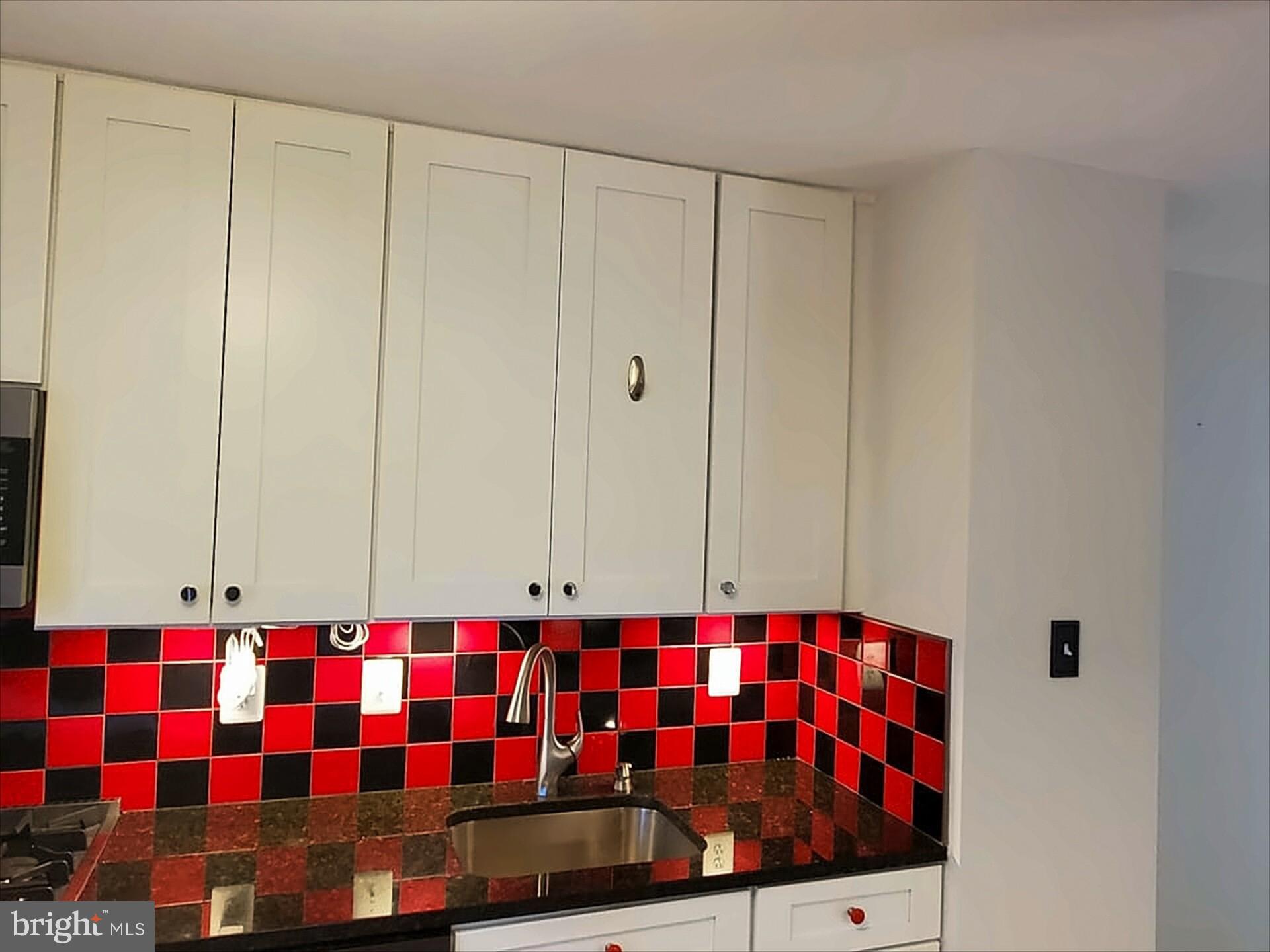 SPRING WOODS - Residential