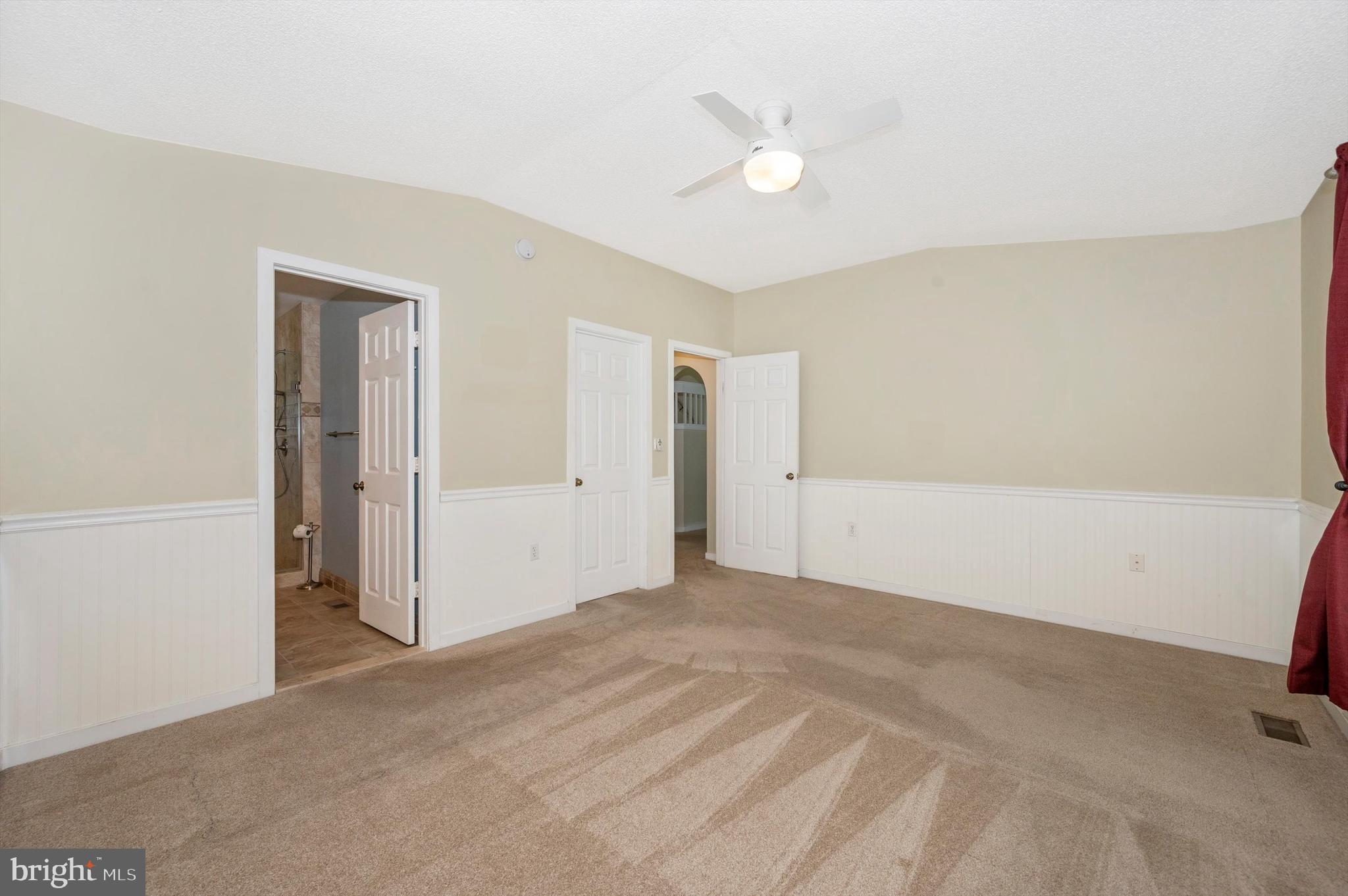 THE MEADOW AT NEW MARKET - Residential