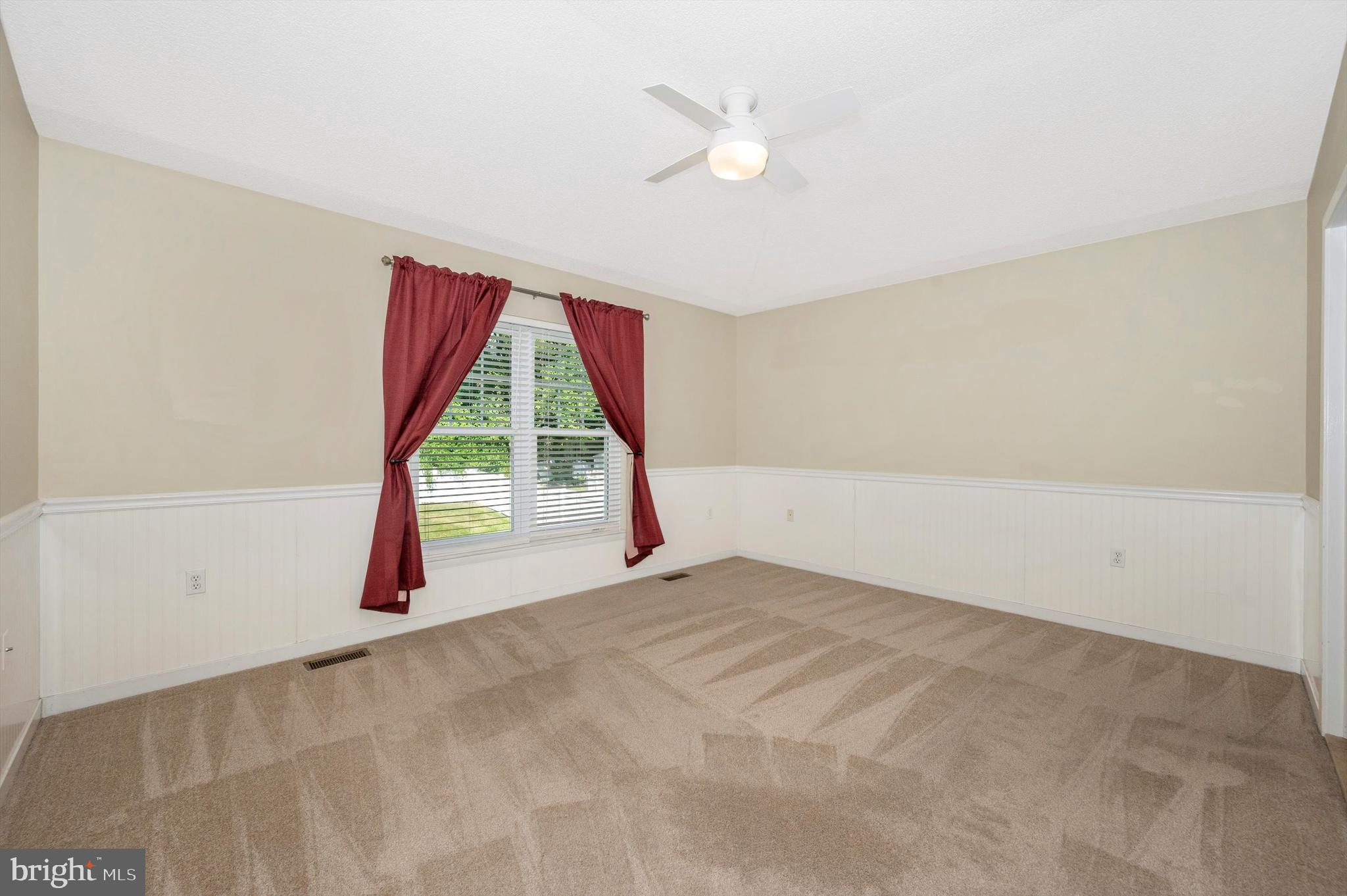 THE MEADOW AT NEW MARKET - Residential