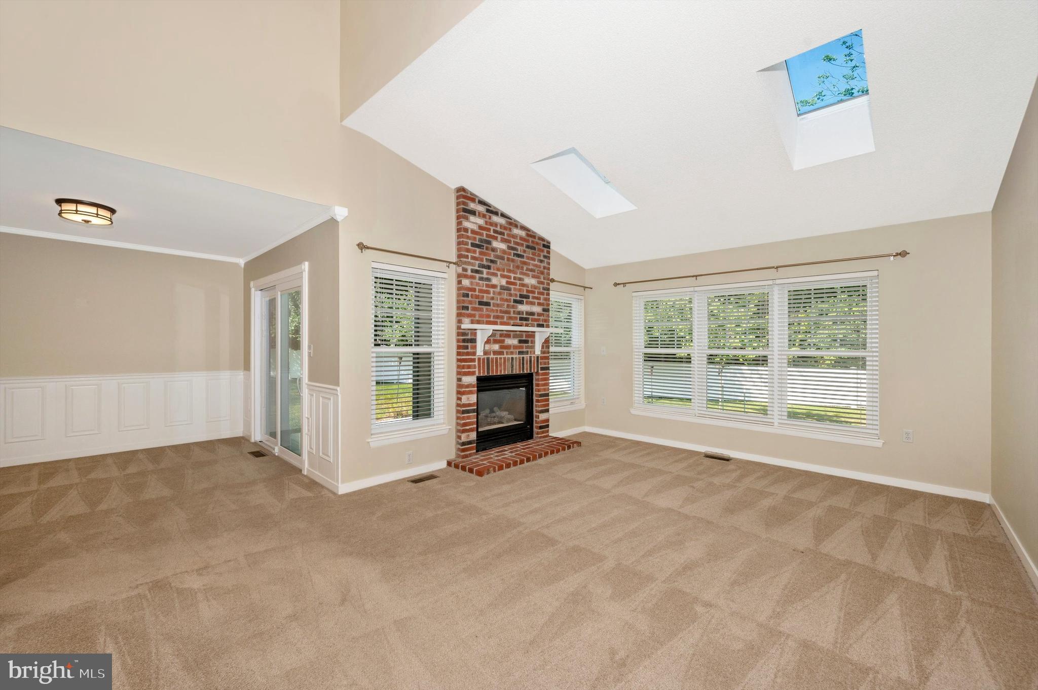 THE MEADOW AT NEW MARKET - Residential