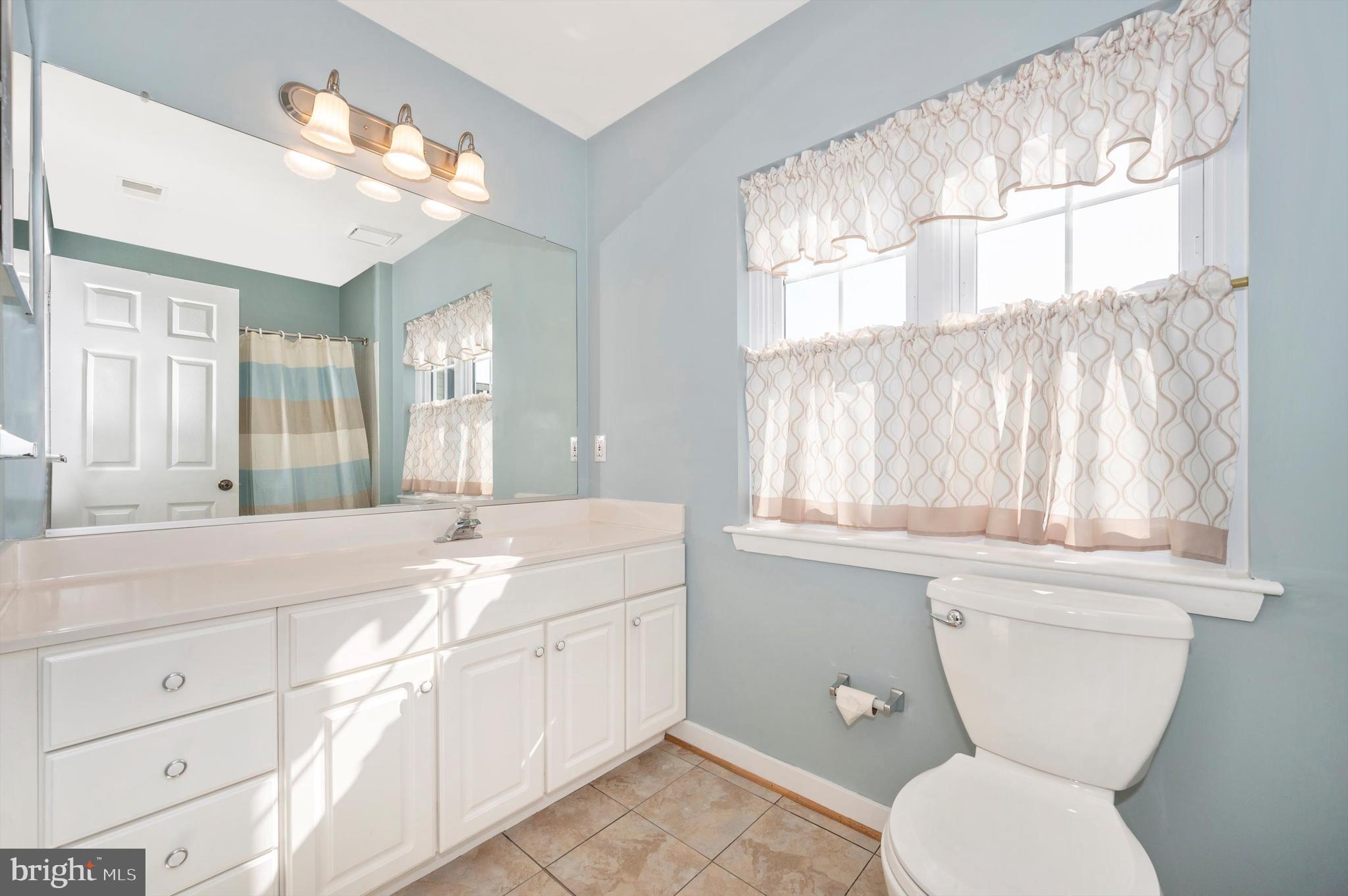 THE MEADOW AT NEW MARKET - Residential