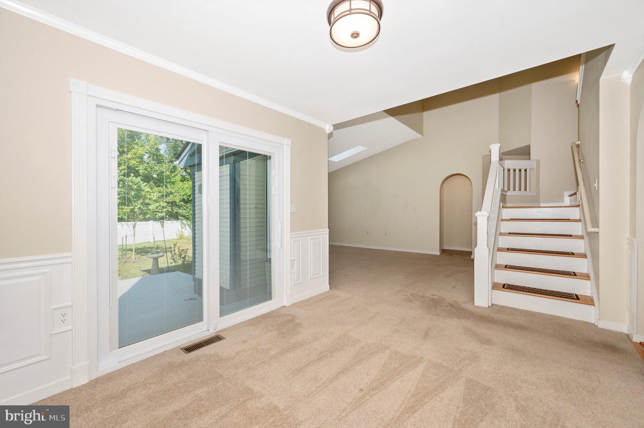 THE MEADOW AT NEW MARKET - Residential