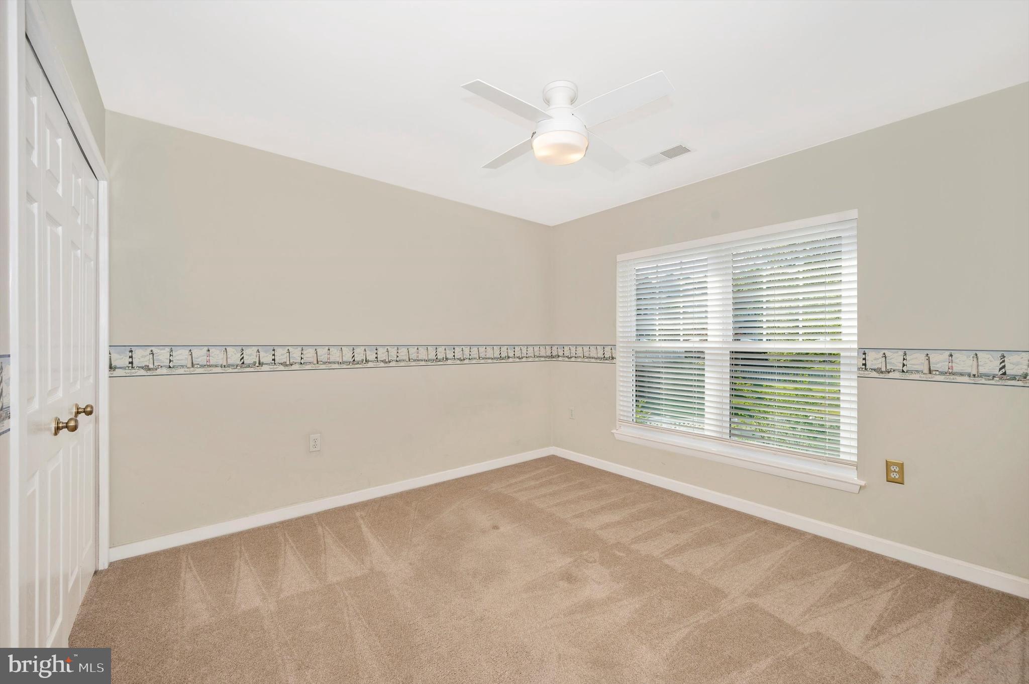 THE MEADOW AT NEW MARKET - Residential