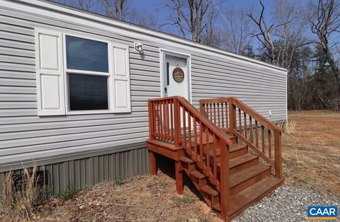 Mobile Home For Sale - 169 Old Darbytown Rd Rd<br/> Buckingham County, DILLWYN, VA 23936