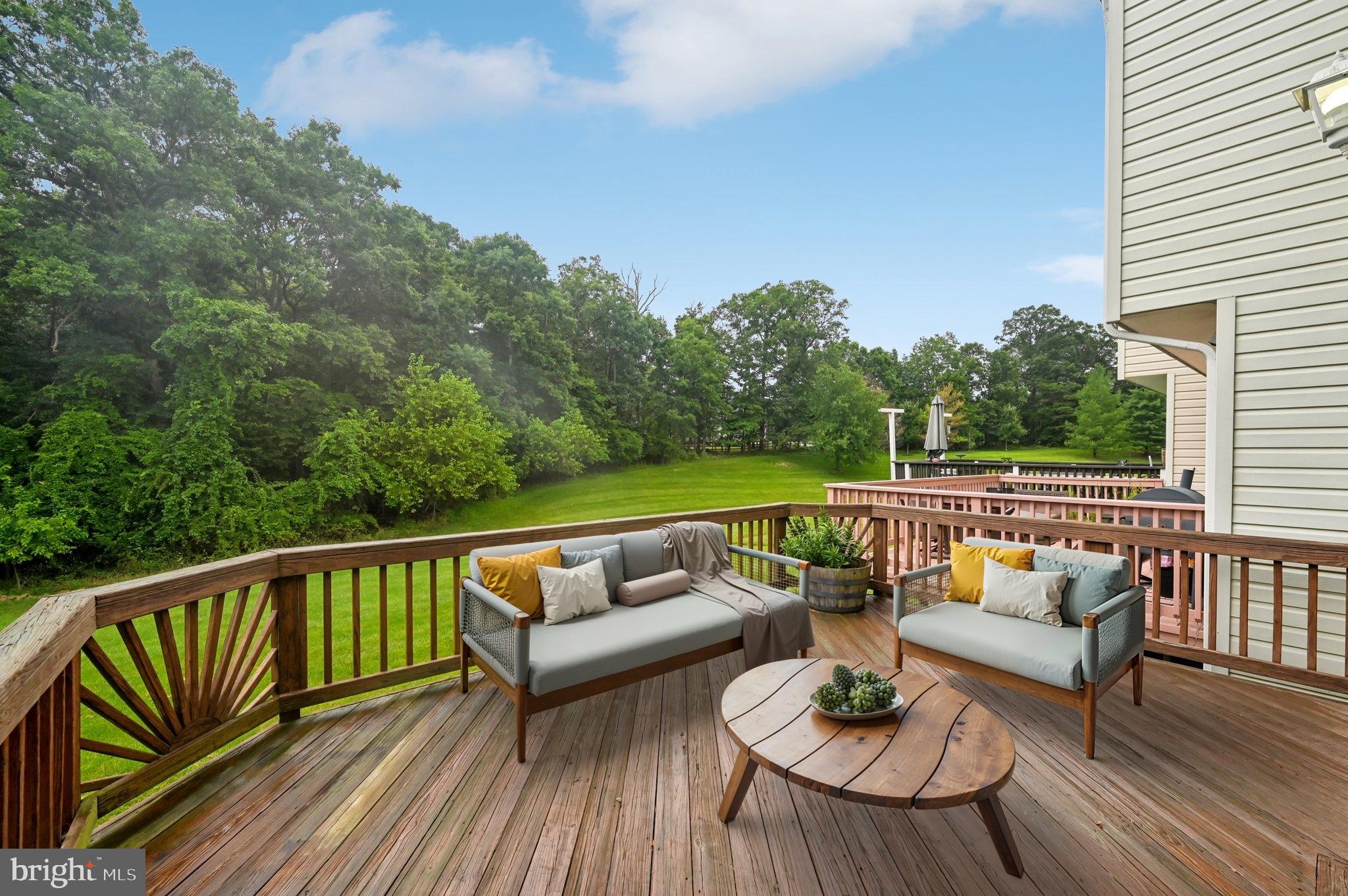 BRIGHTFIELD FARMS - Residential