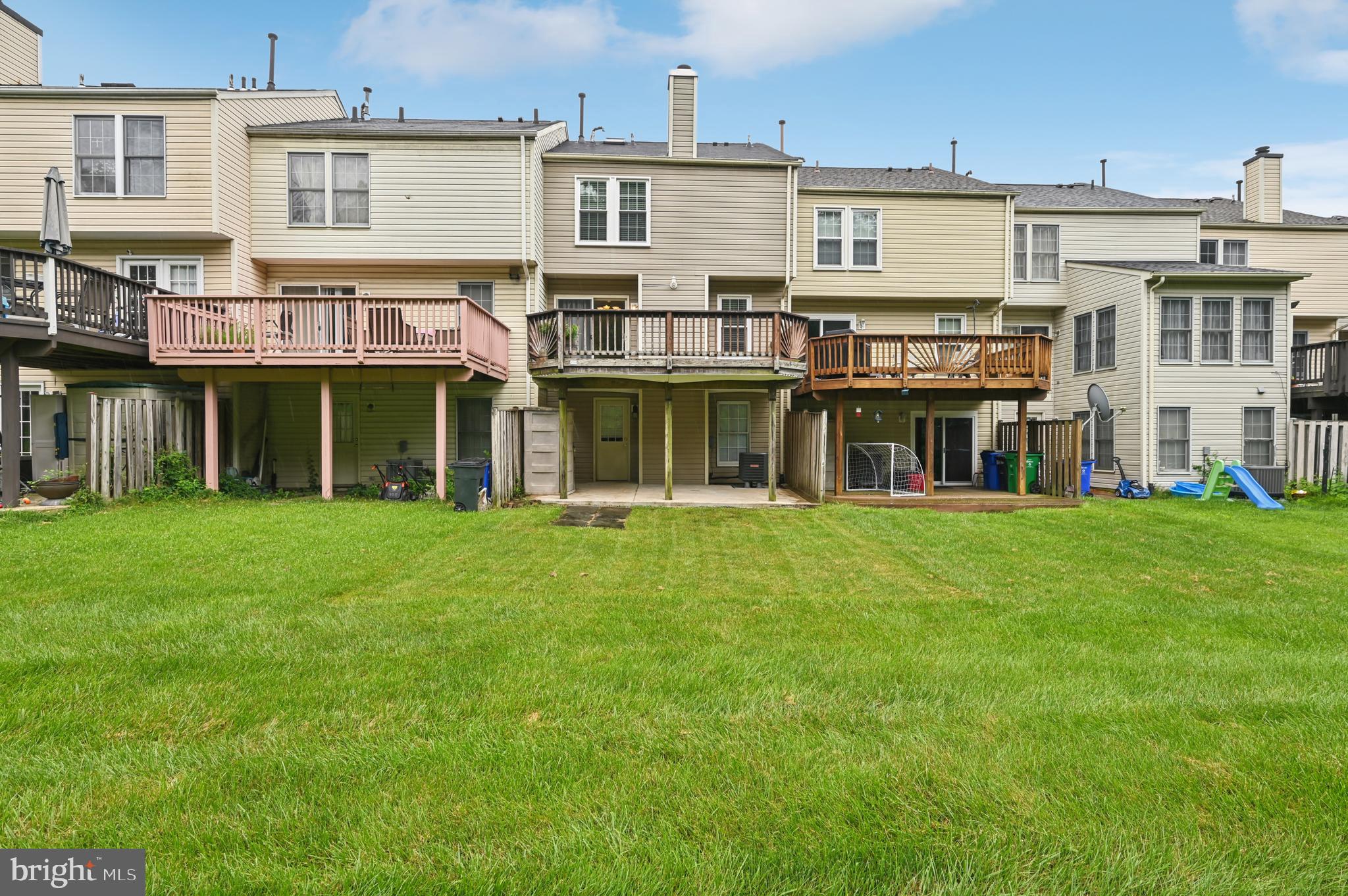 BRIGHTFIELD FARMS - Residential