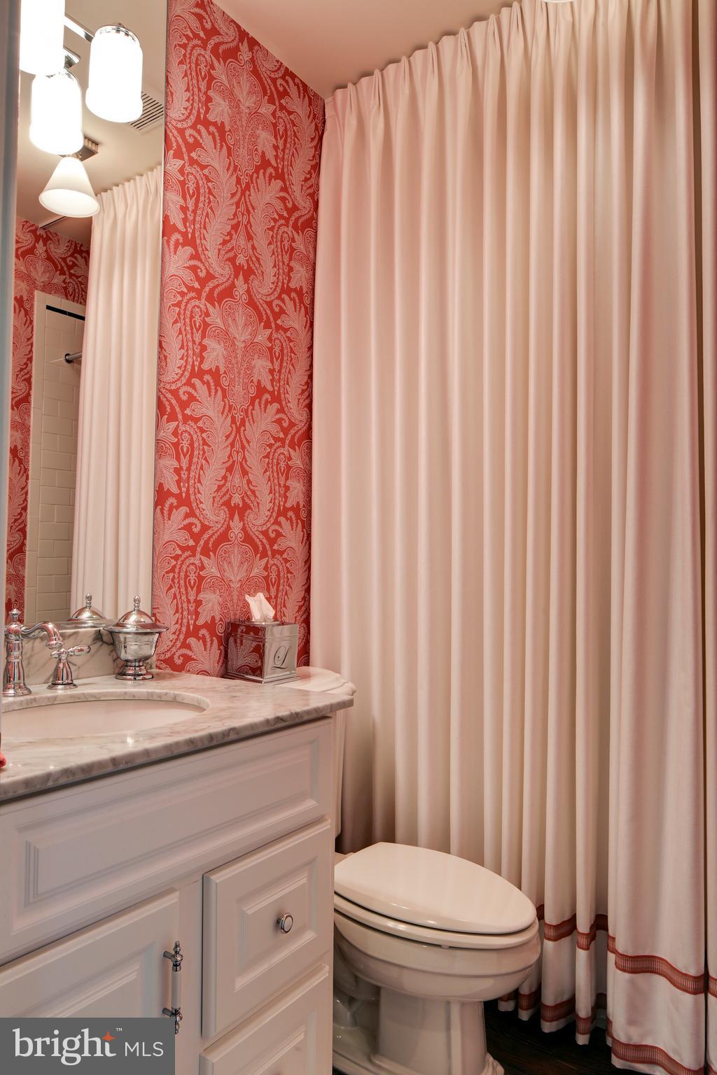 HISTORIC DISTRICT - Residential