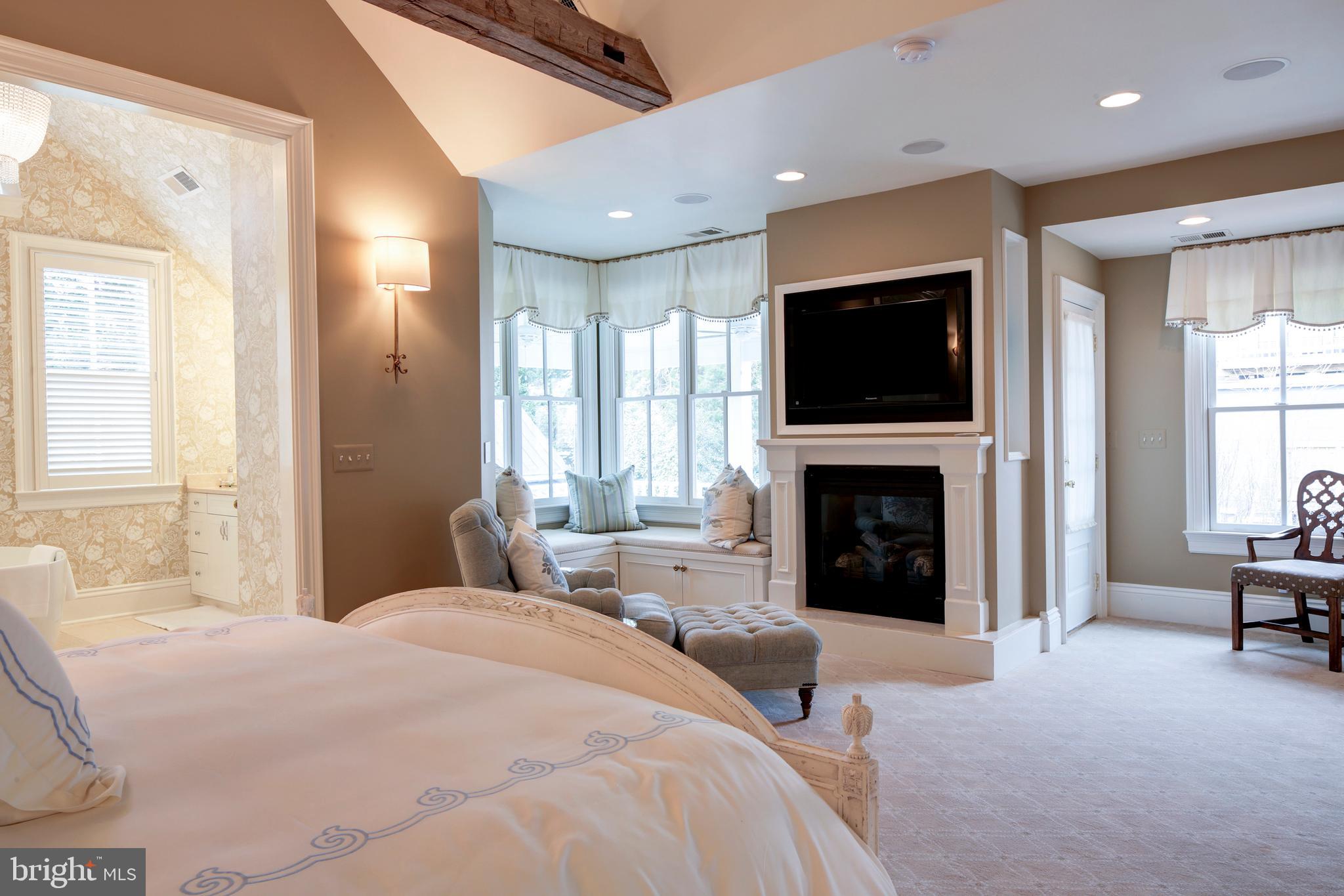 HISTORIC DISTRICT - Residential