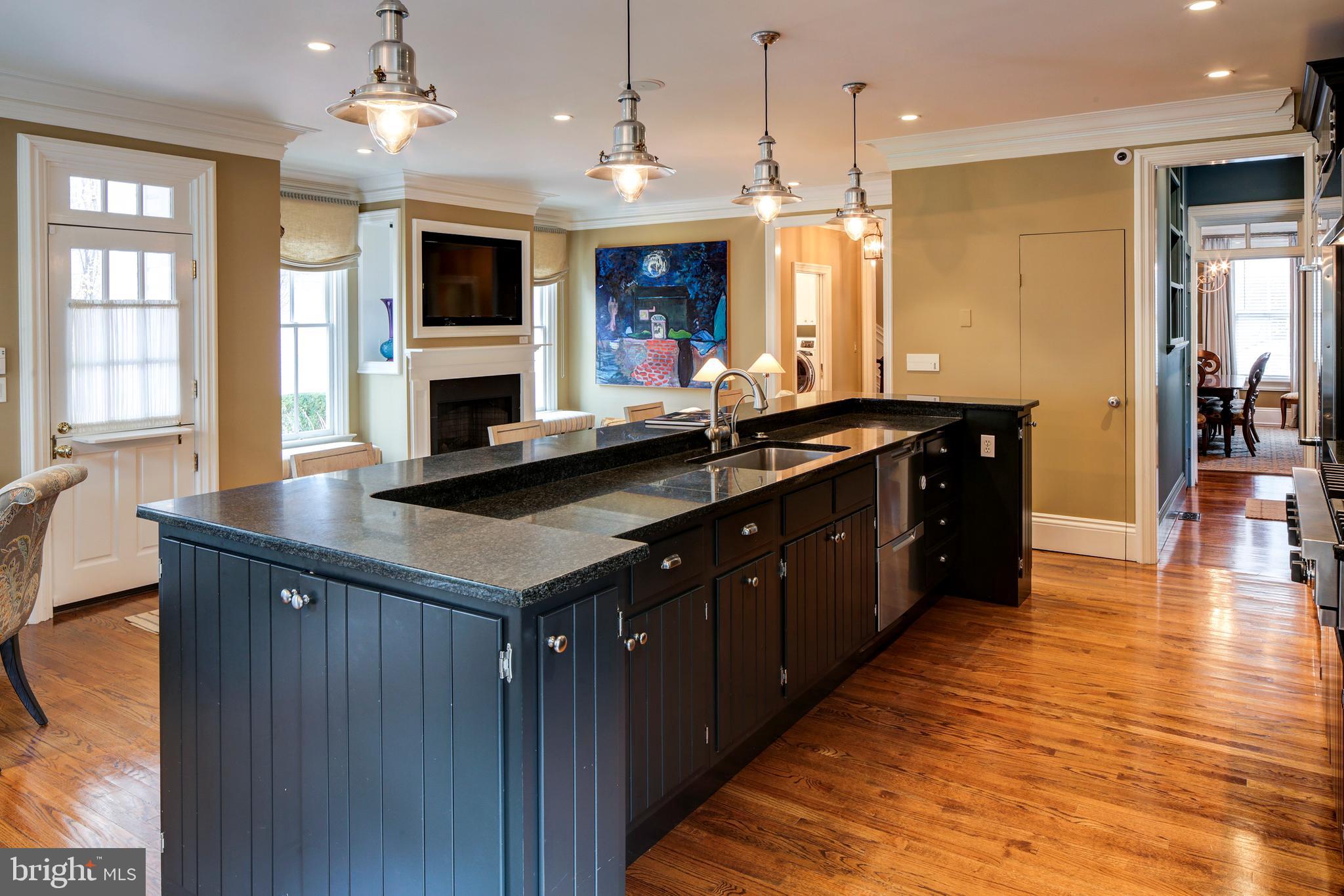 HISTORIC DISTRICT - Residential