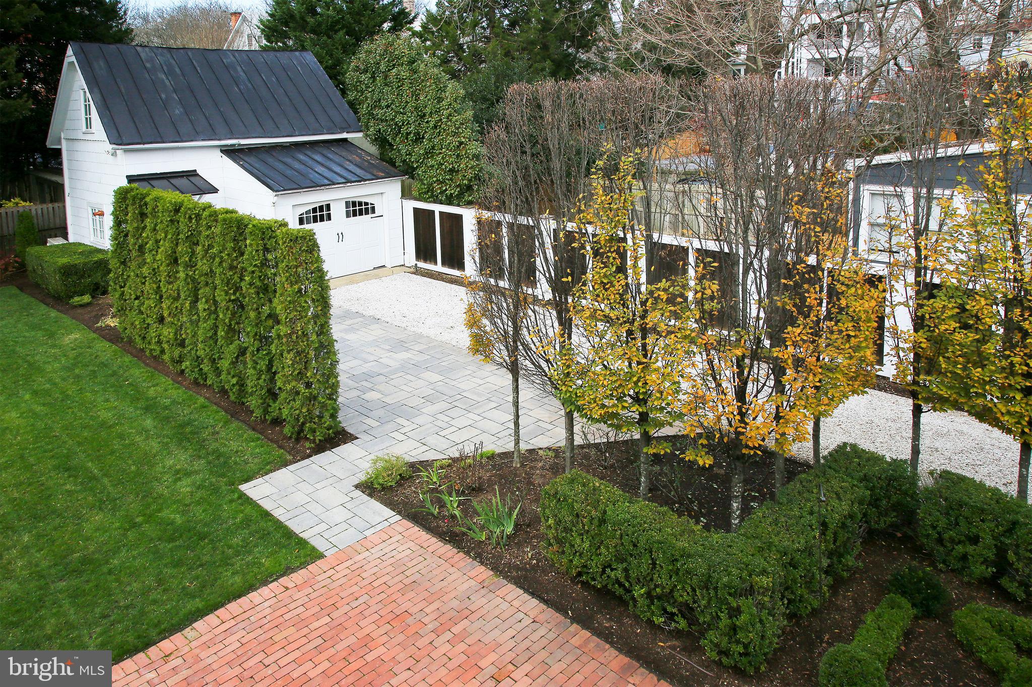 HISTORIC DISTRICT - Residential