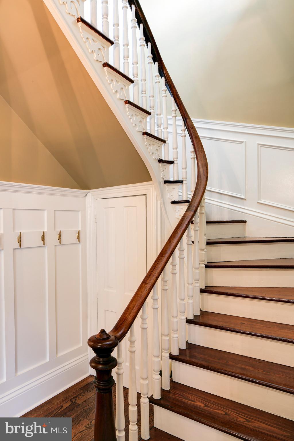 HISTORIC DISTRICT - Residential