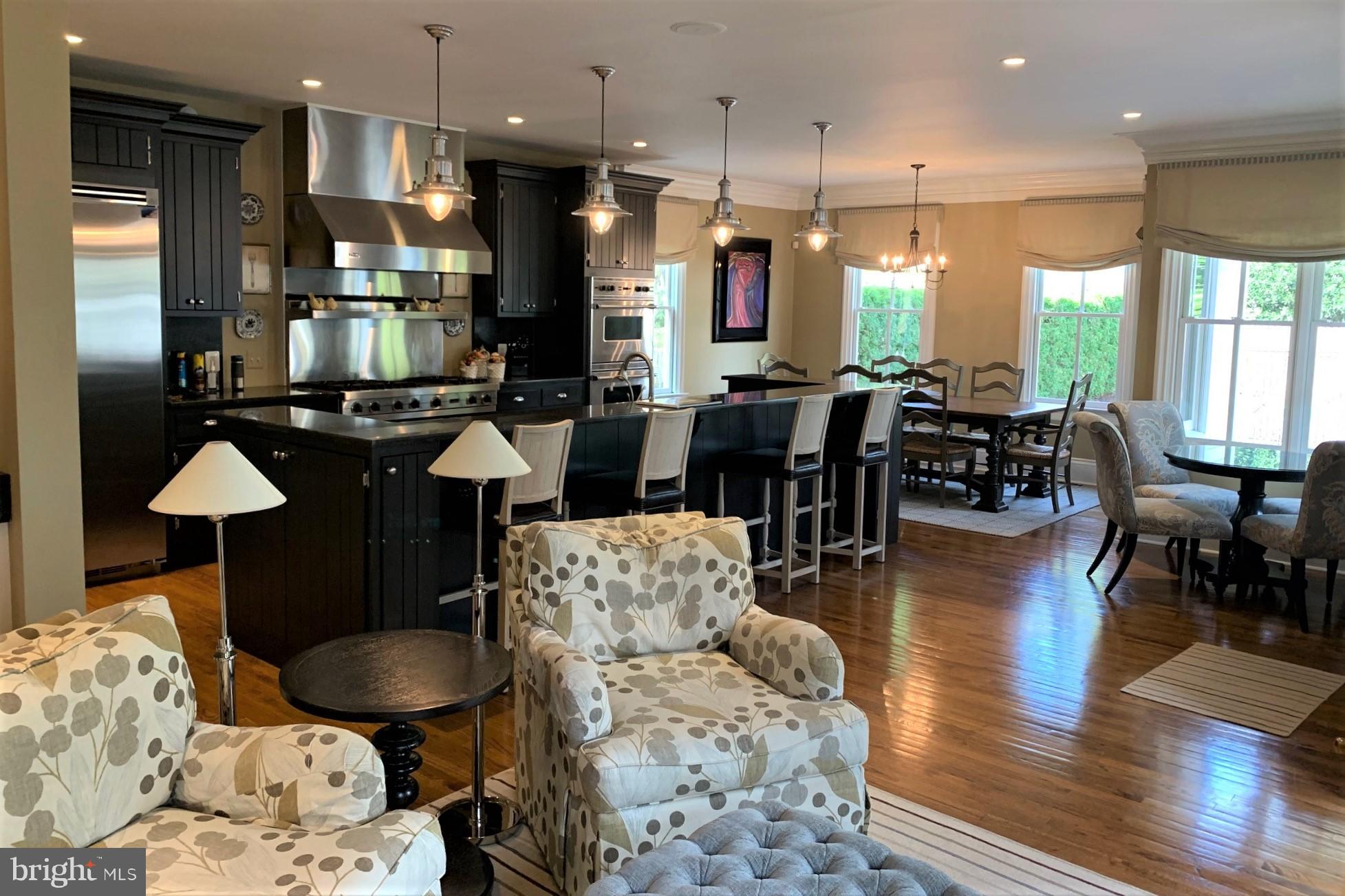 HISTORIC DISTRICT - Residential