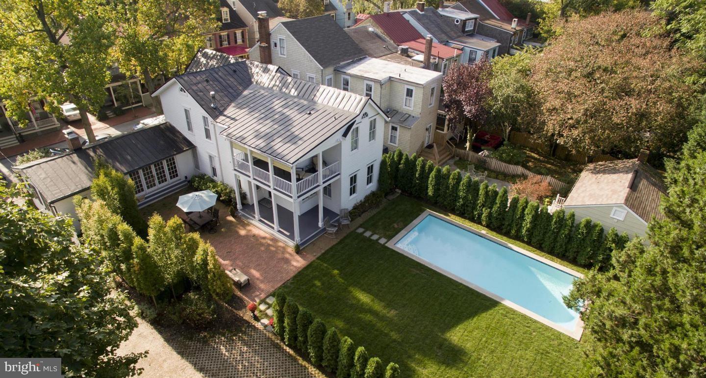 HISTORIC DISTRICT - Residential