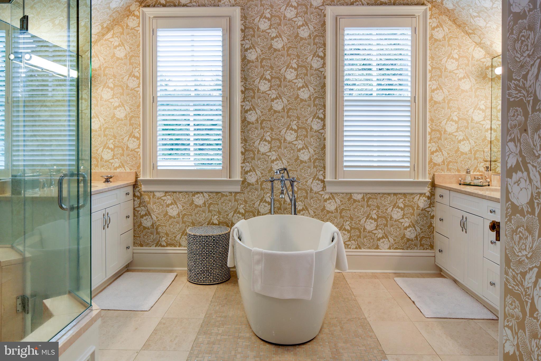 HISTORIC DISTRICT - Residential